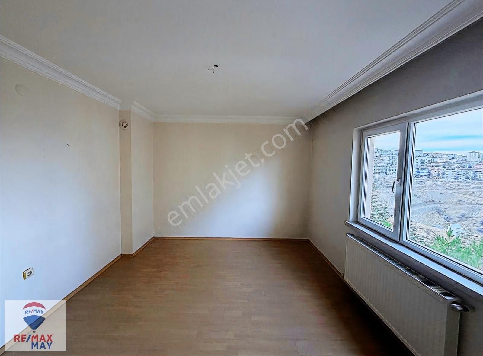 Yukarı Dikmen Mahallesinde 3+1 Satılık Daire - Görsel 14