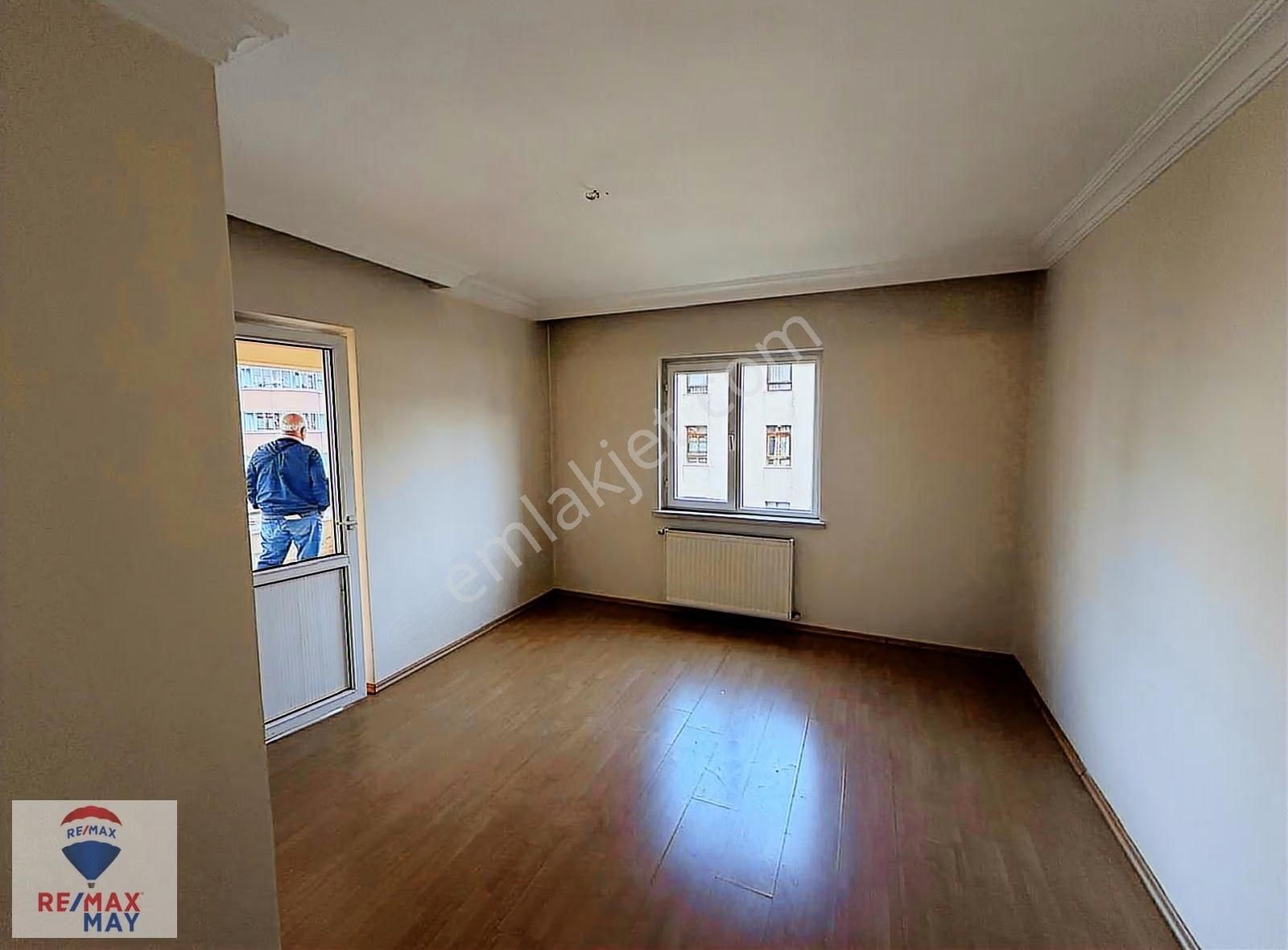 Yukarı Dikmen Mahallesinde 3+1 Kiralık Daire - Görsel 34