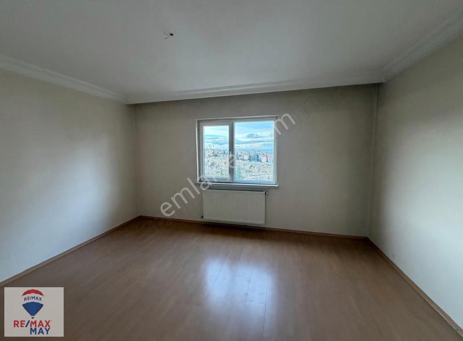 Yukarı Dikmen Mahallesinde 3+1 Kiralık Daire - Görsel 24