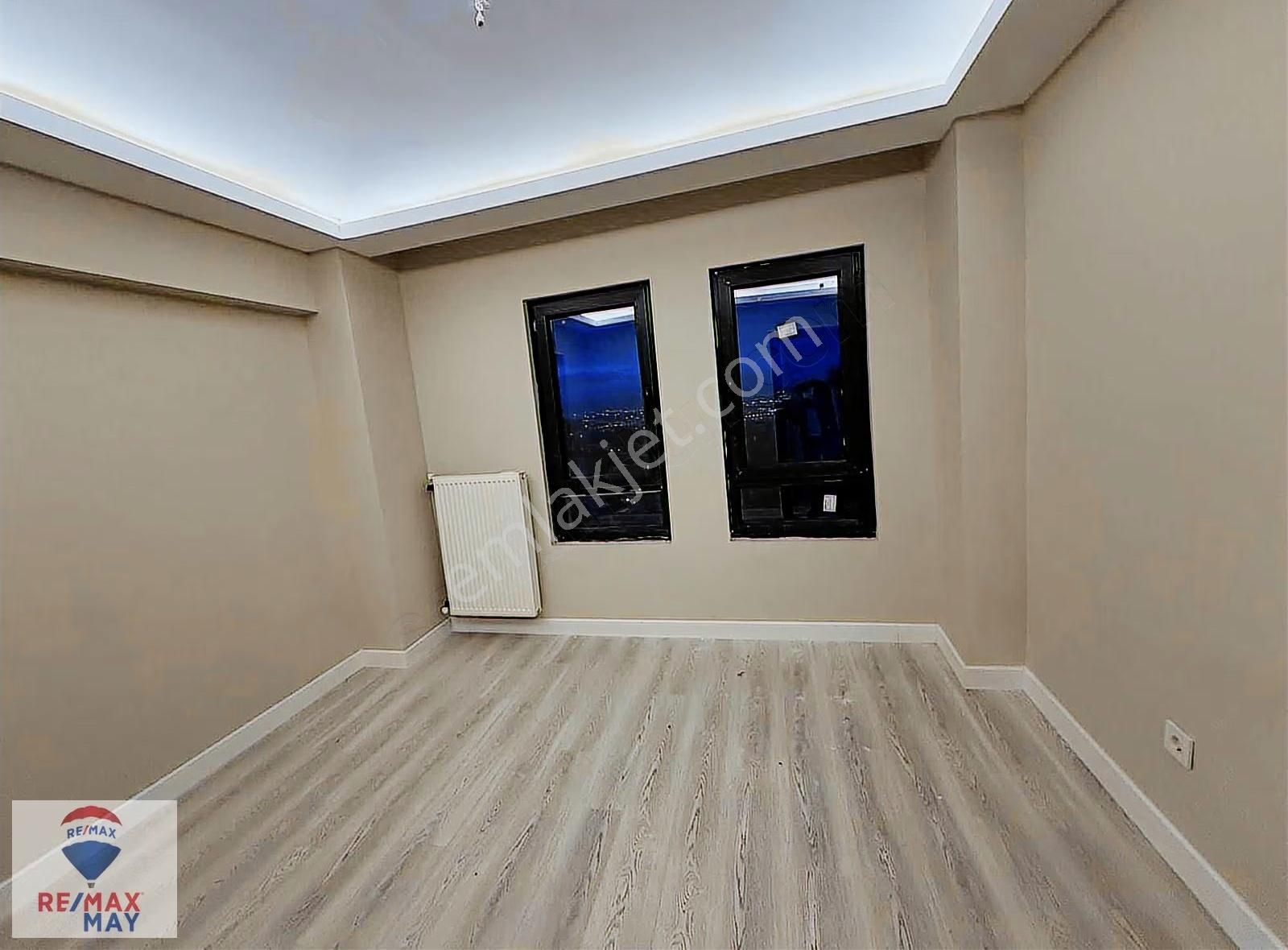 Dikmen Caddesinde İçi Full Yapılı 3+1 Satılık Daire - Görsel 12