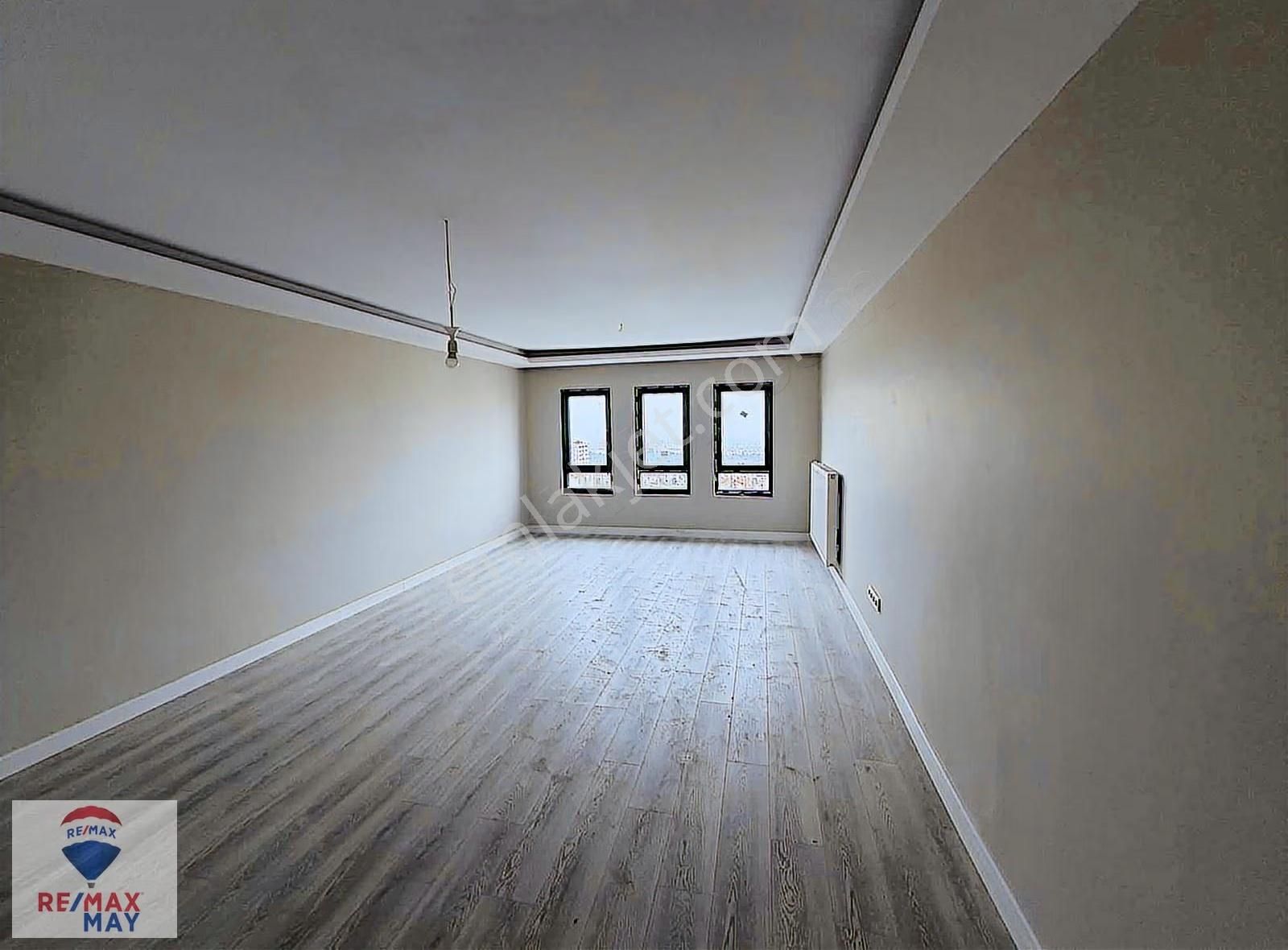 Dikmen Caddesinde İçi Full Yapılı 3+1 Satılık Daire - Görsel 6