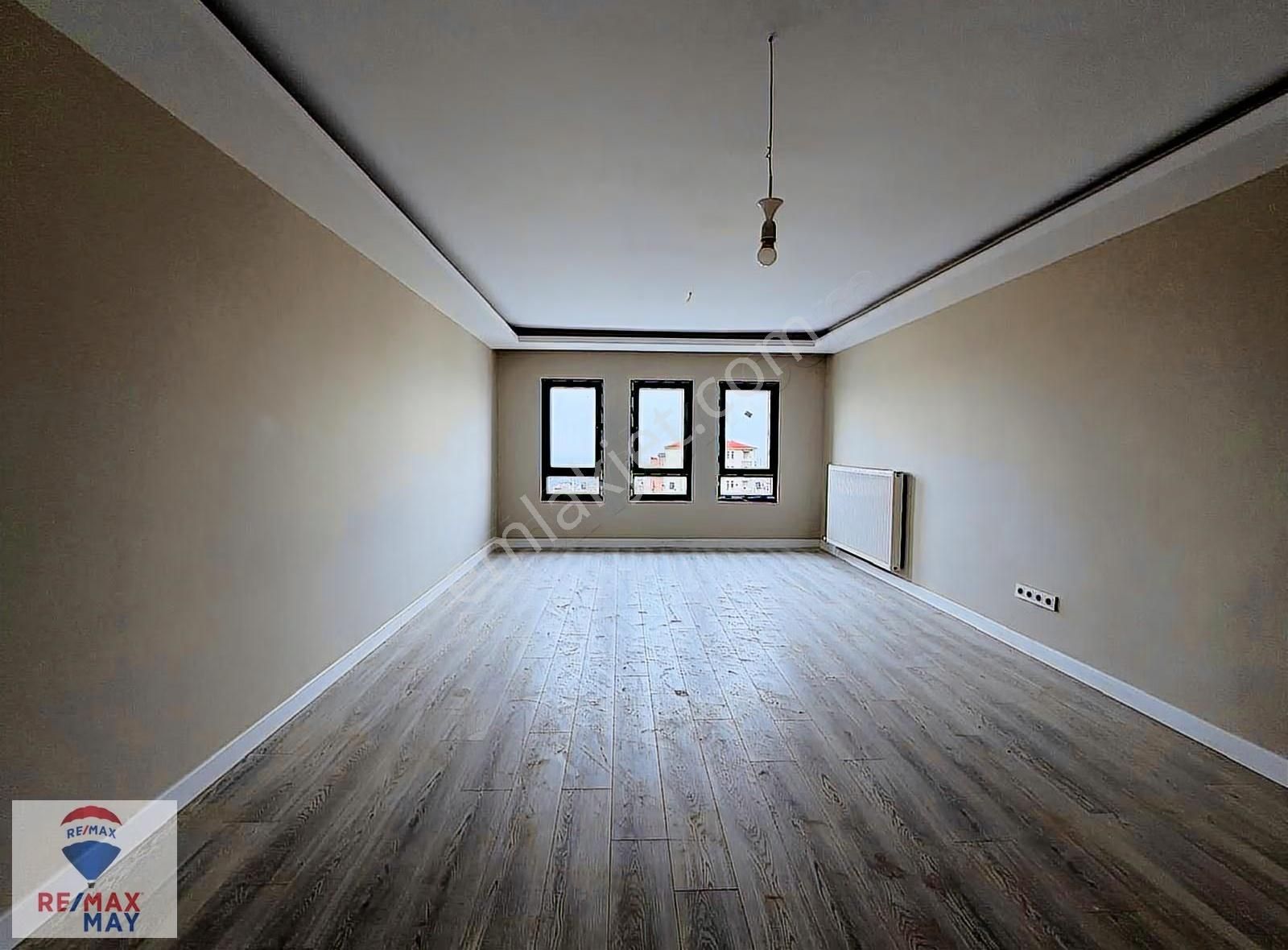 Dikmen Caddesinde İçi Full Yapılı 3+1 Satılık Daire - Görsel 3