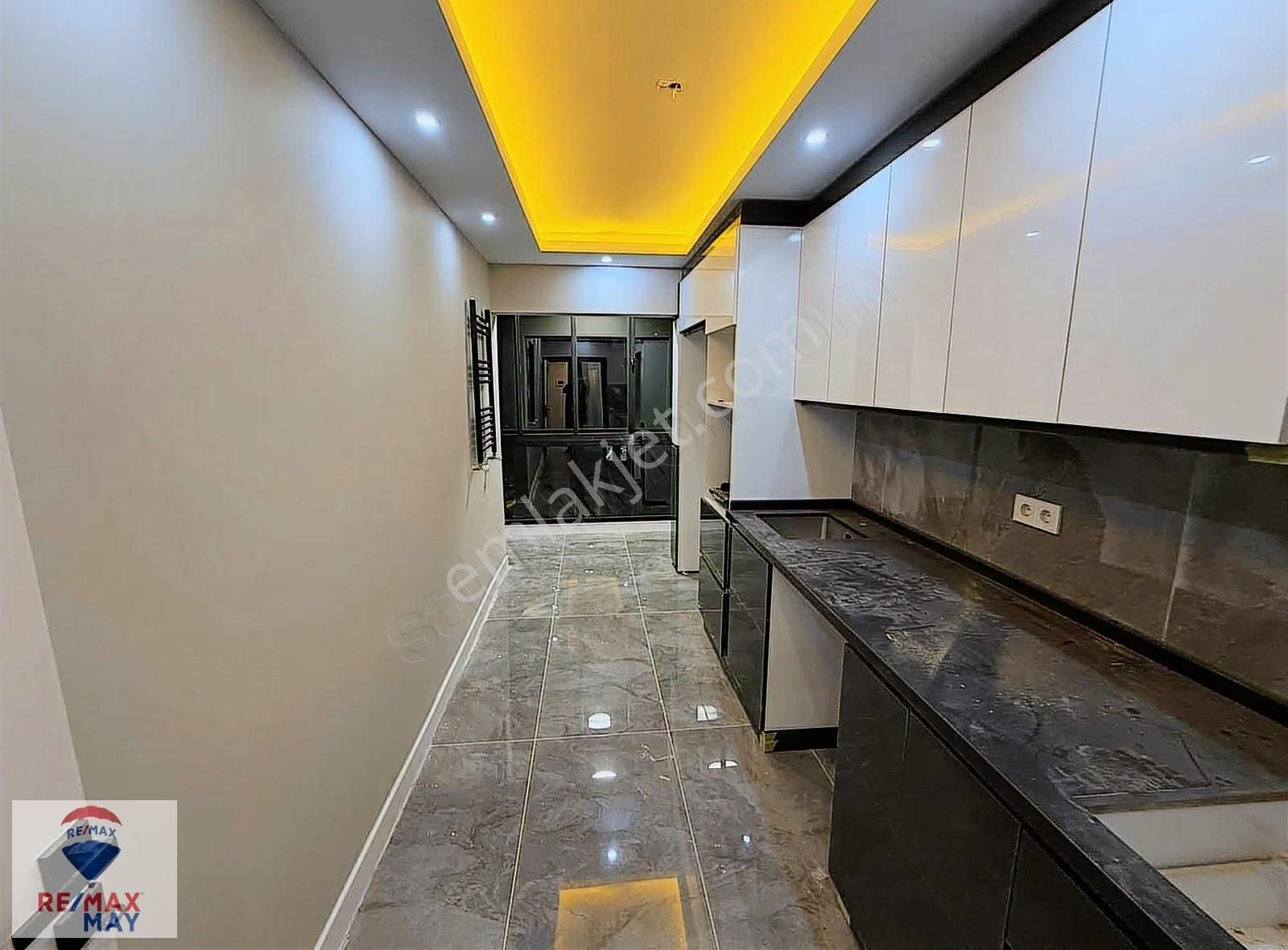 Dikmen Caddesinde İçi Full Yapılı 3+1 Satılık Daire - Görsel 28