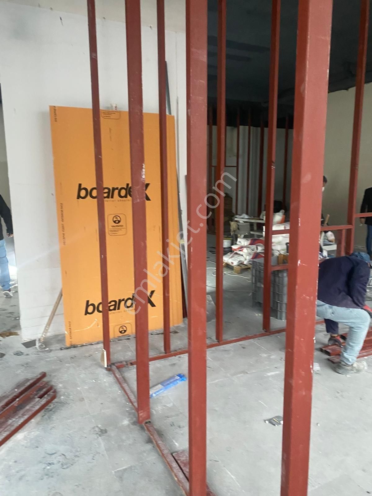 Alper Alkan'dan İşlek Cad.üstünde Kurumsal Kiracılı 320m2 İşyeri - Görsel 2