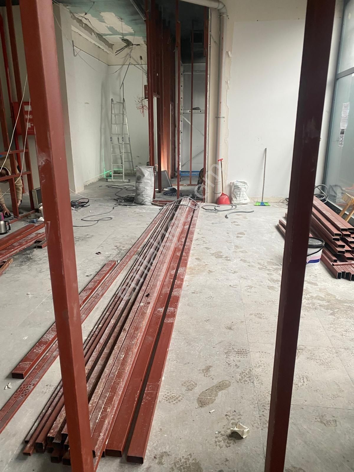 Alper Alkan'dan İşlek Cad.üstünde Kurumsal Kiracılı 320m2 İşyeri - Görsel 16