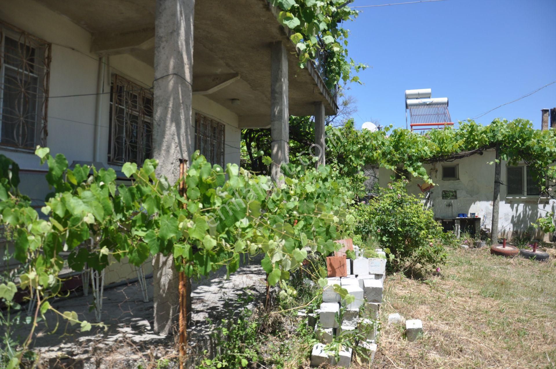 Kuşadası Golf Otelin Yanı 26 Dönüm Turizim Ve Ticari İmarlı Arsa - Görsel 18