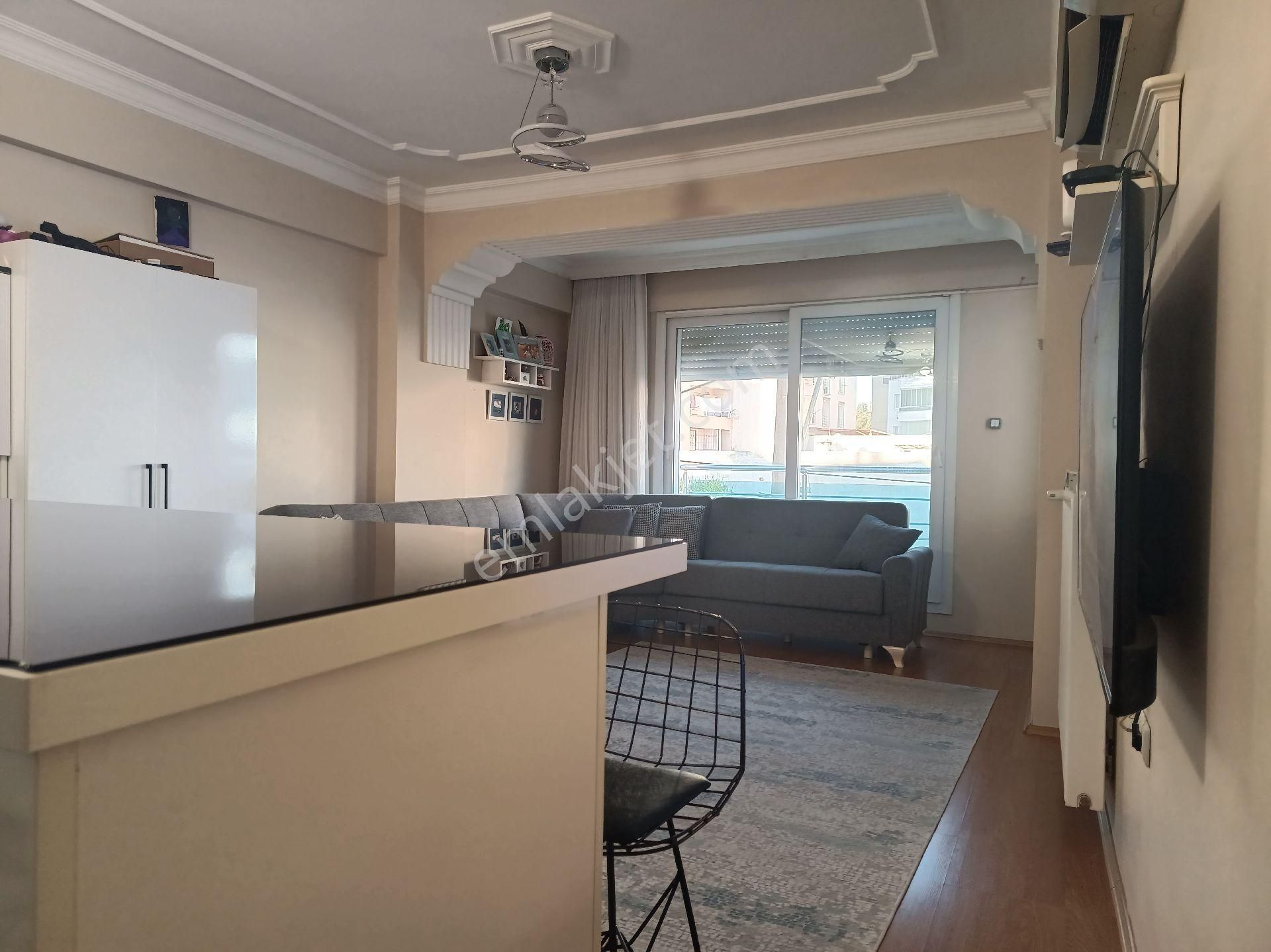 Buket Emlaktan Satılık 3+1 Açık Mutfak Ara Kat Doğalgazlı - Görsel 11