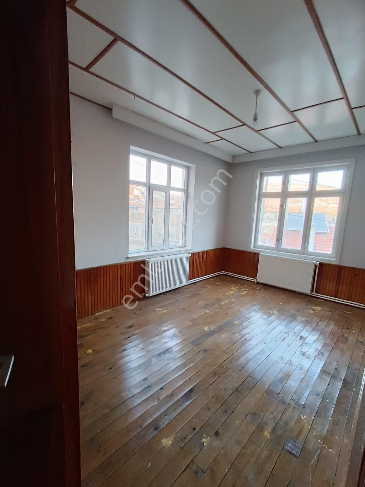 İsa Kavak Gayrimenkul’den Meram/dere’de Kombili 3+1 Kiralık Daire - Görsel 14