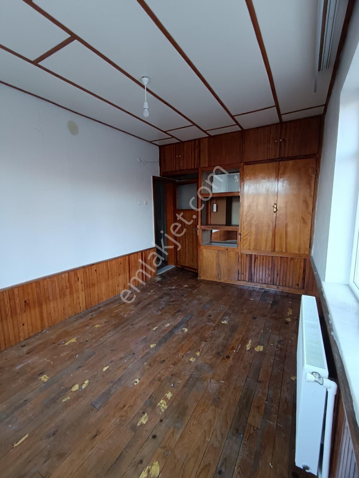 İsa Kavak Gayrimenkul’den Meram/dere’de Kombili 3+1 Kiralık Daire - Görsel 4