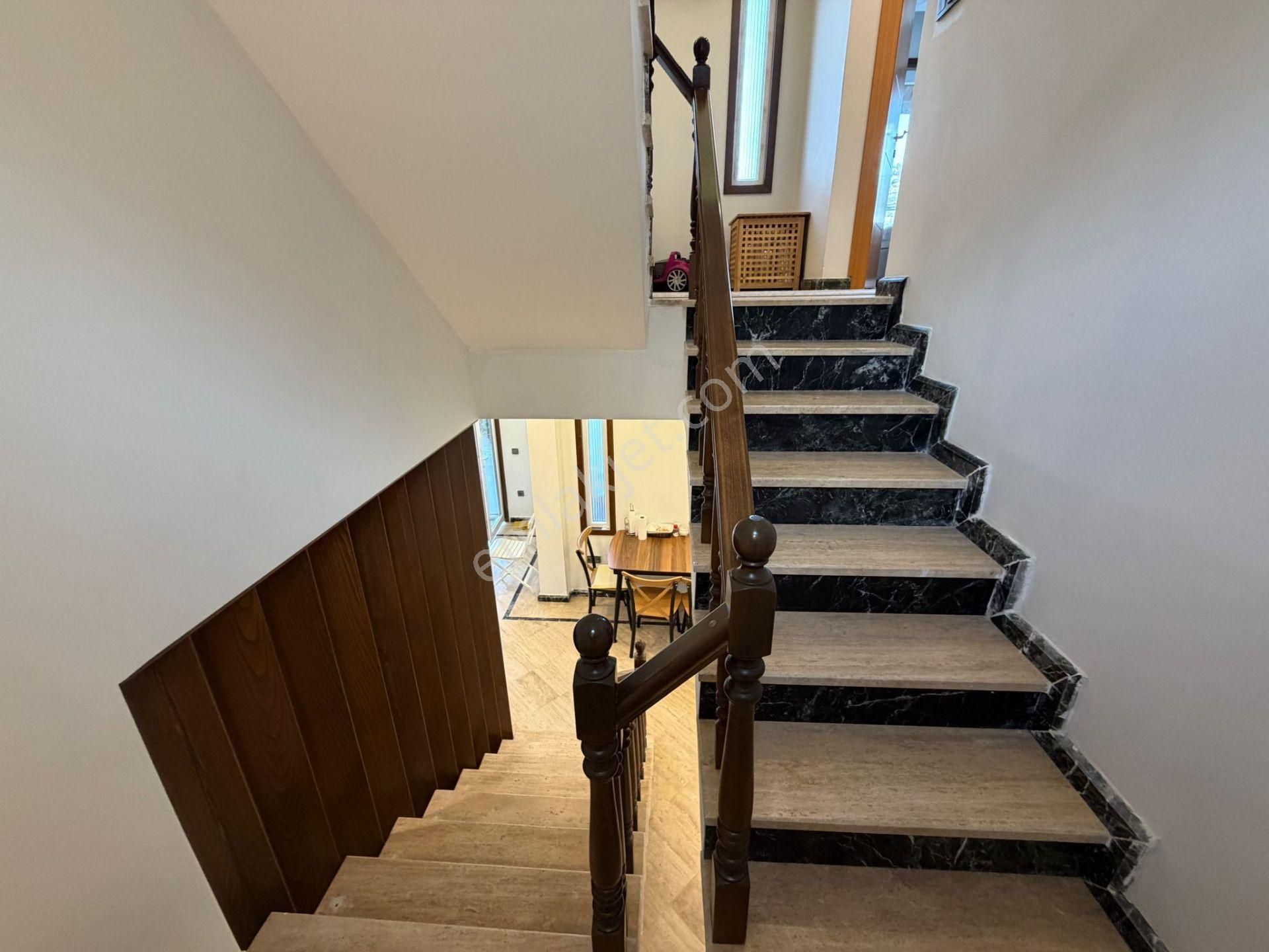 Küçükbük Royal Garden'da Doğa Ve Denizle İç İçe Müstakil Yaşam - Görsel 14