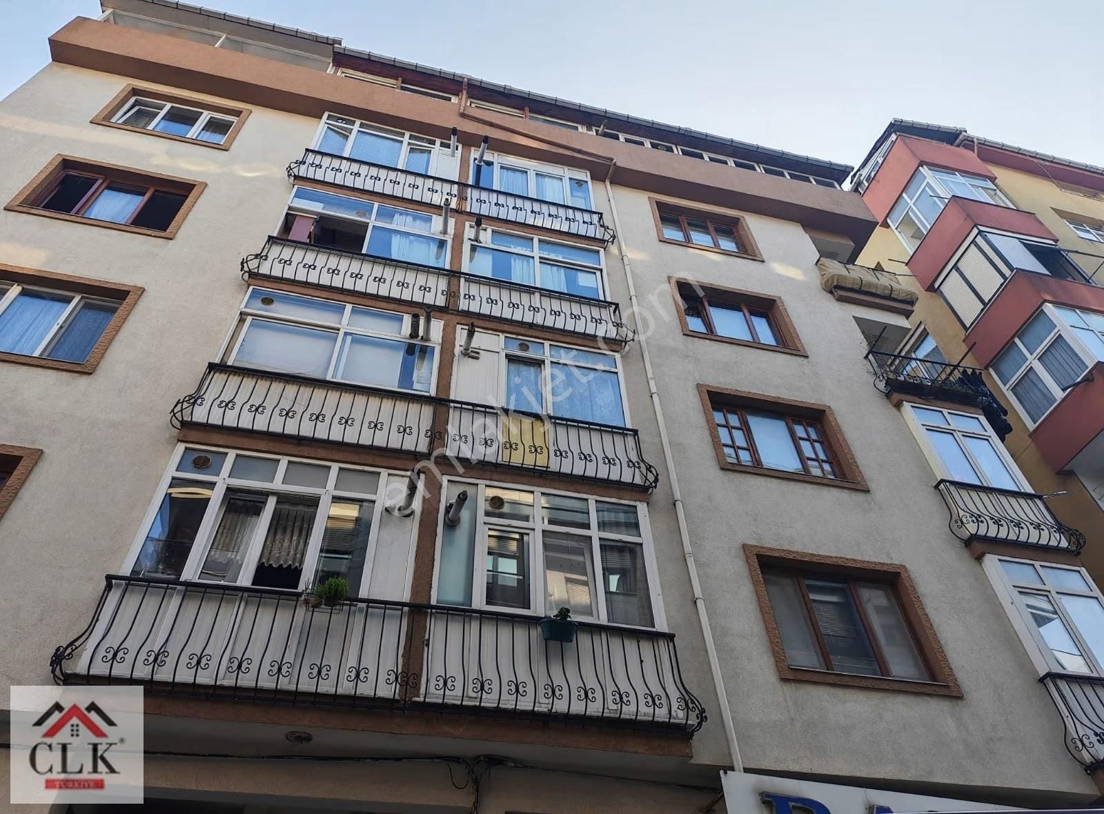 Üsküdar Bulgurlu Libadiye Caddesi'nde Satılık Daire(acil)