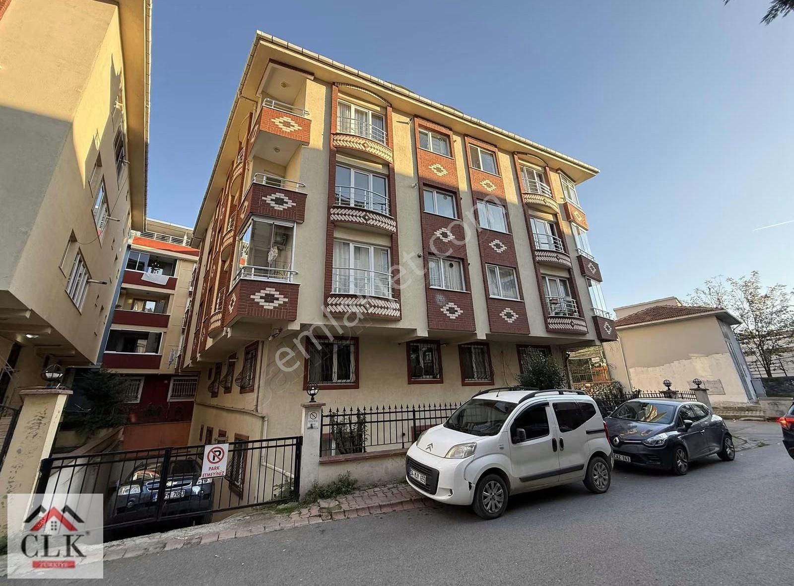 Clk'dan Hamidiye Mah. İçi Tamamen Yenilenmiş Satılık 3+1 Arakat