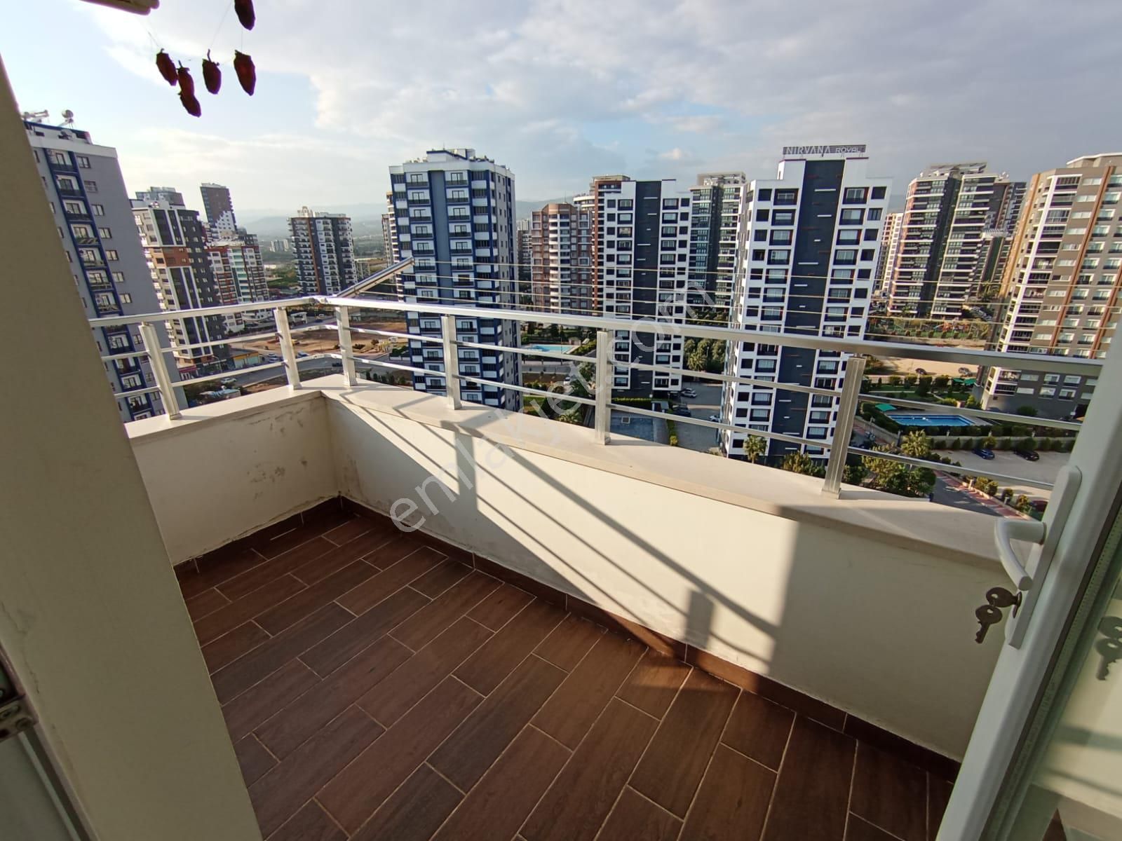 Remax Toros'tan Akdeniz Mah'de Full+full Satılık 3+1 Daire - Görsel 23