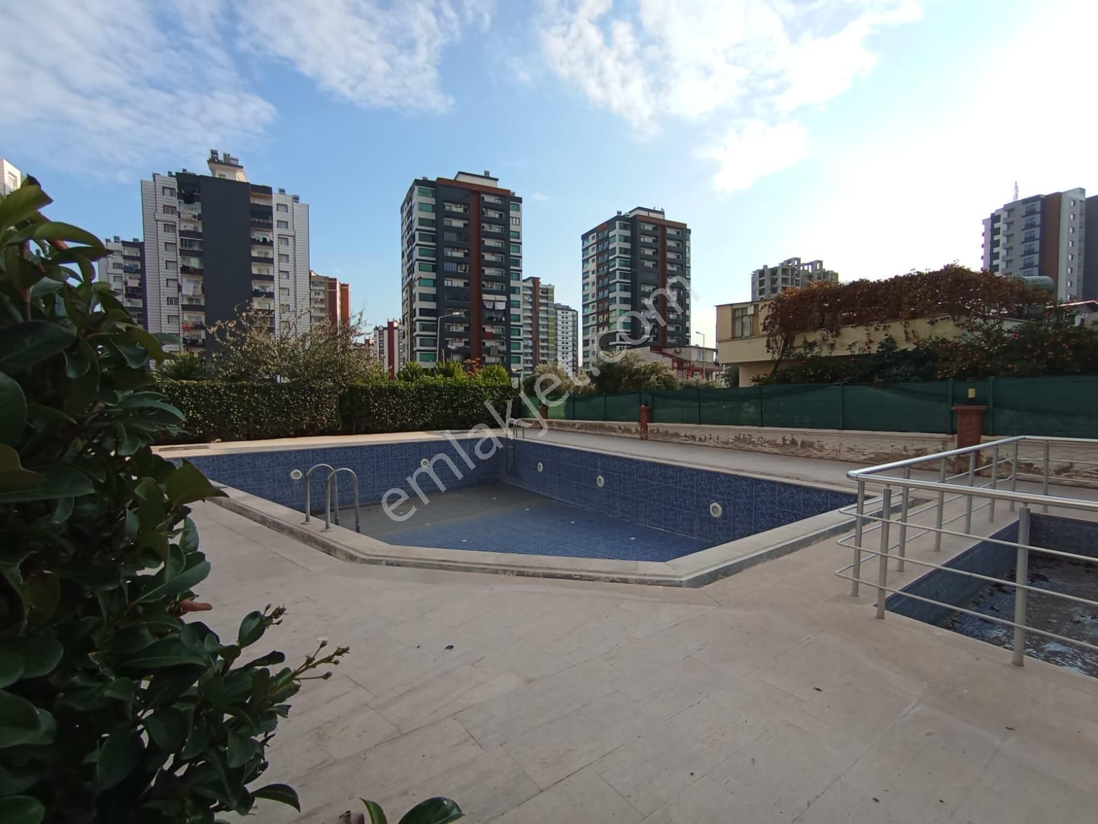 Remax Toros'tan Akdeniz Mah'de Full+full Satılık 3+1 Daire - Görsel 30