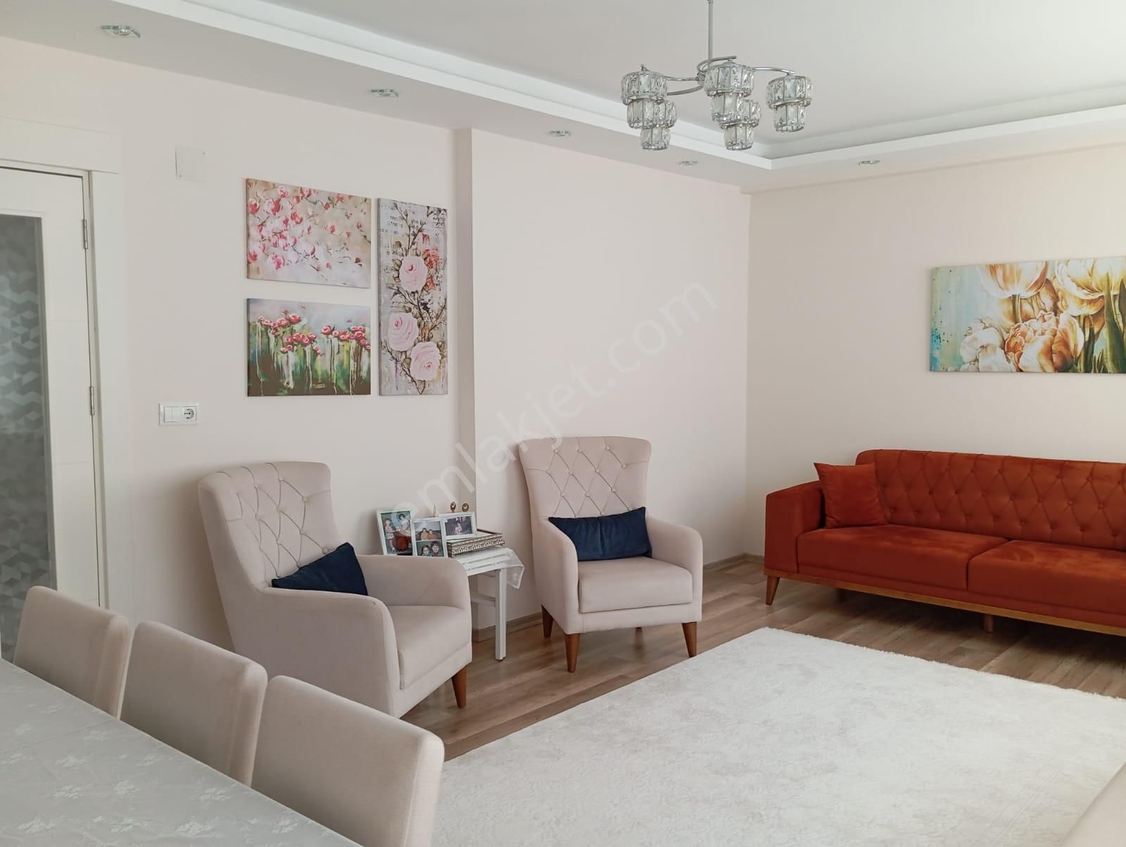 Remax Toros'tan Akdeniz Mah'de Full+full Satılık 3+1 Daire - Görsel 2