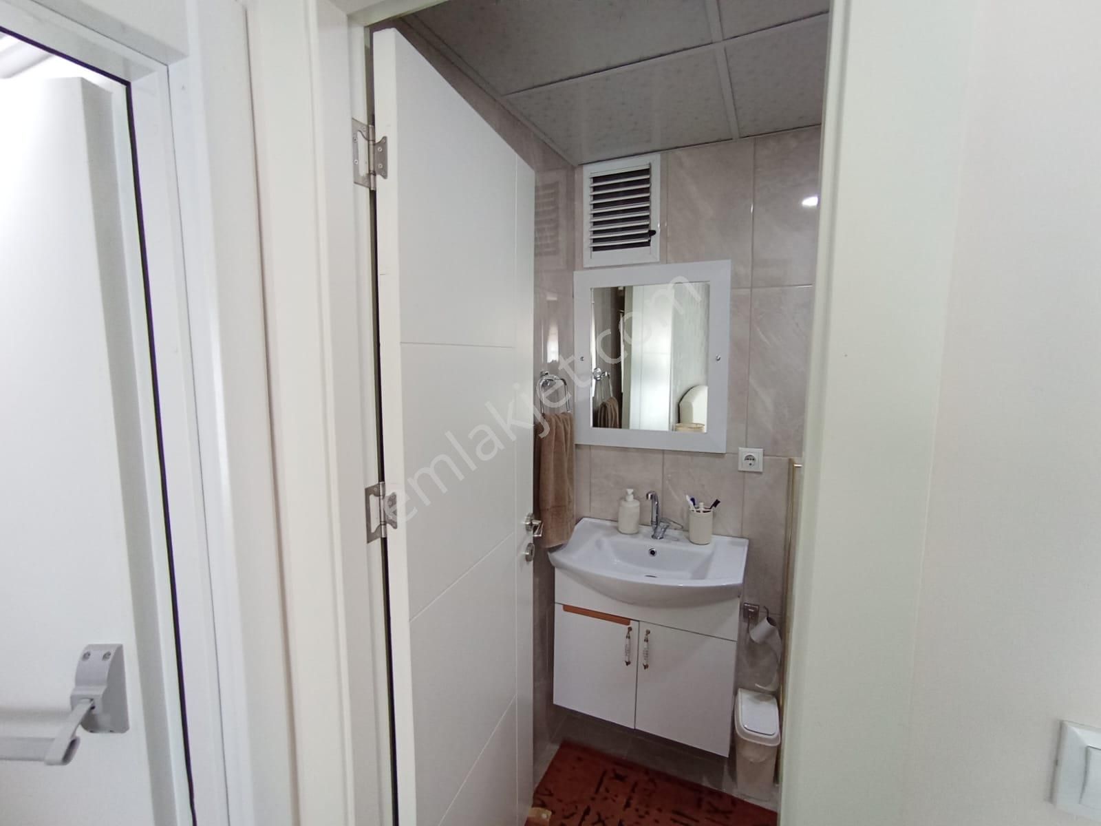 Remax Toros'tan Akdeniz Mah'de Full+full Satılık 3+1 Daire - Görsel 17