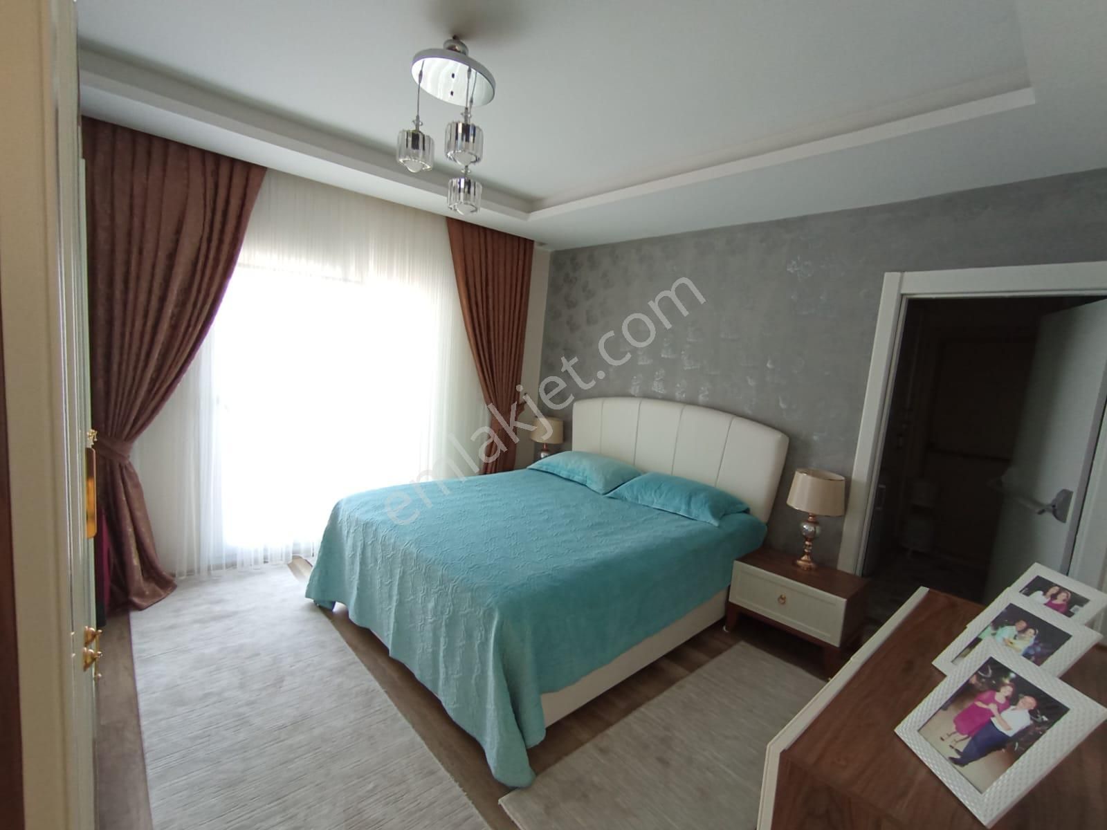 Remax Toros'tan Akdeniz Mah'de Full+full Satılık 3+1 Daire - Görsel 14