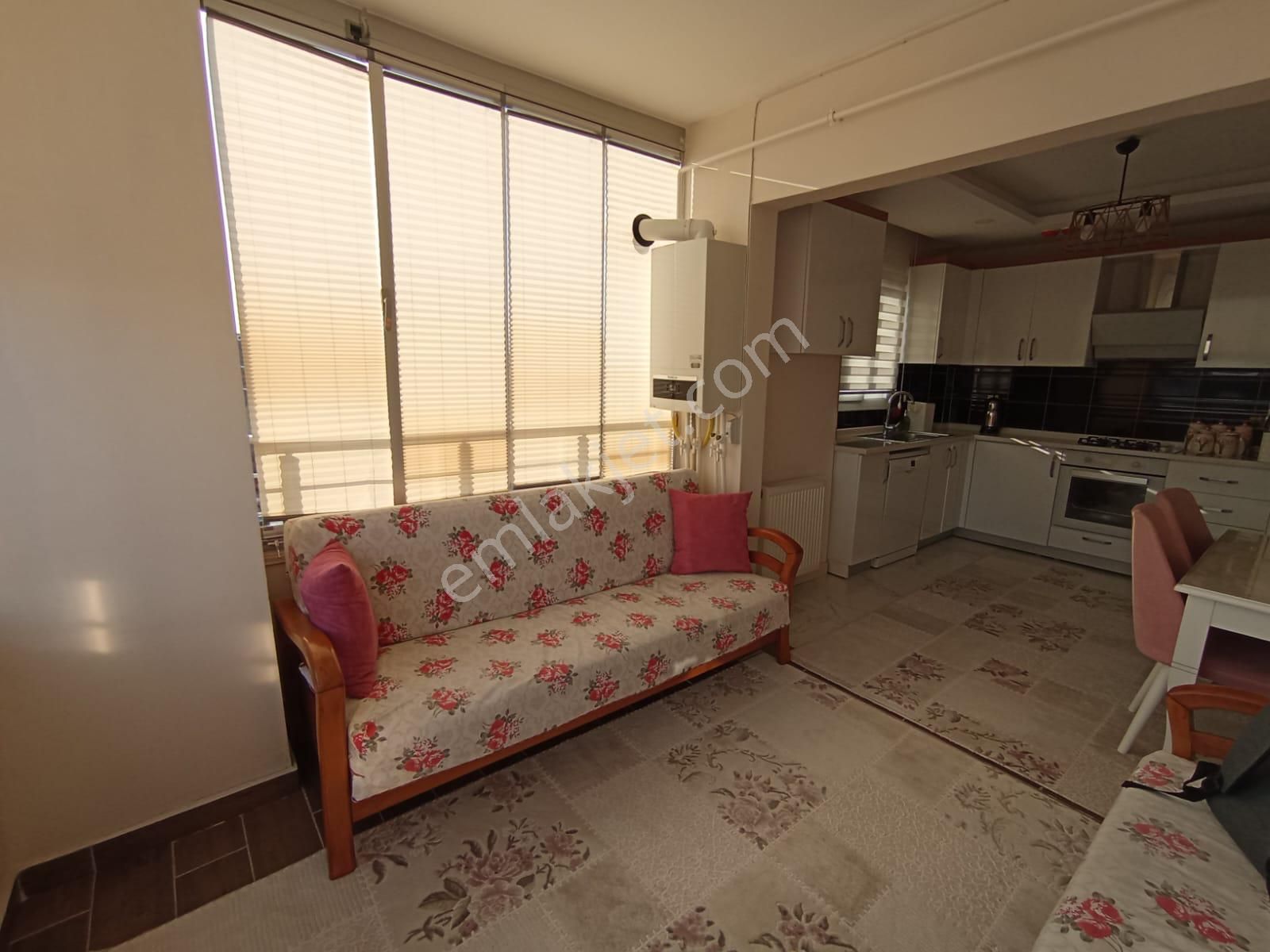 Remax Toros'tan Akdeniz Mah'de Full+full Satılık 3+1 Daire - Görsel 8