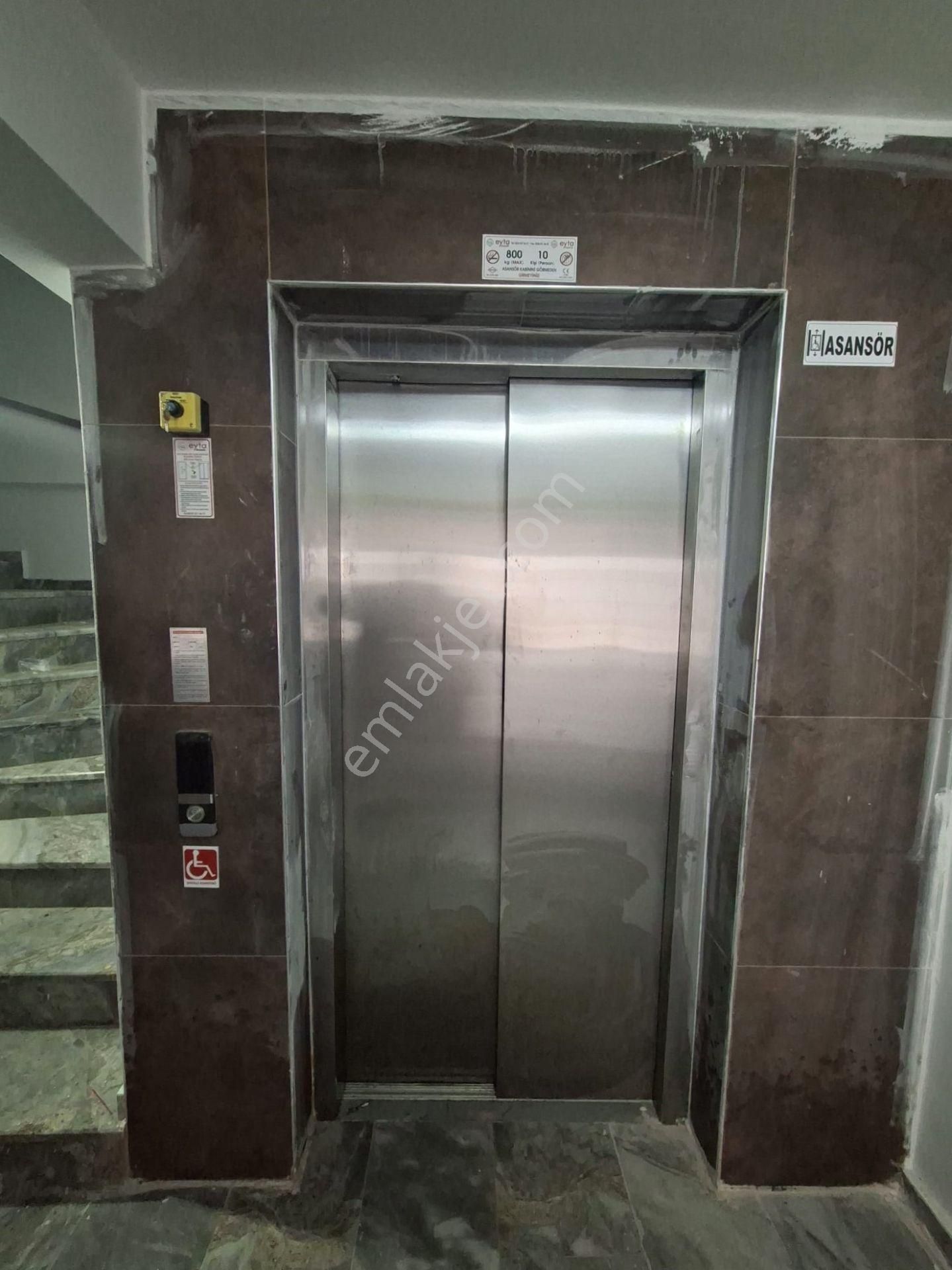 Recep Ümit Emlak'tan Şarhöyük Mah. Büyük Park Yakınında Satılık Geniş Ferah Lux 1+1 Daireler - Görsel 25