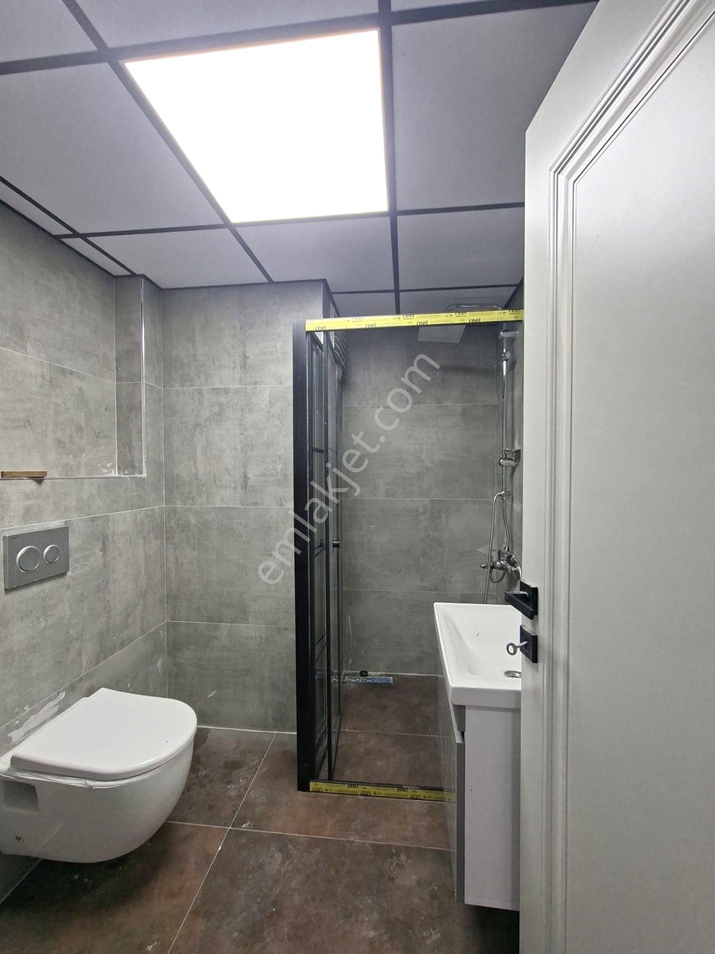 Recep Ümit Emlak'tan Şarhöyük Mah. Büyük Park Yakınında Satılık Geniş Ferah Lux 1+1 Daireler - Görsel 21