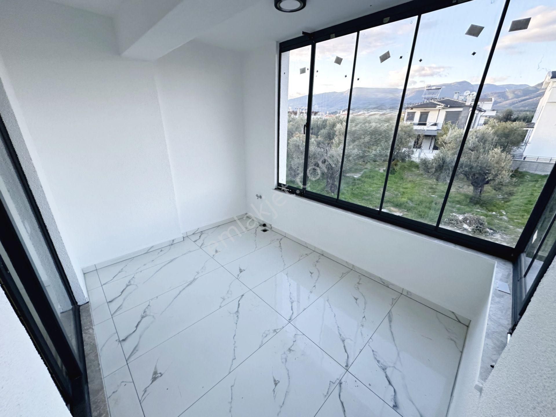 Ayanğlundan Gürede Deniz Tarafında Kusursuz İşçilikli Ayrı Mutfaklı 4+1 Satılık Villa - Görsel 26