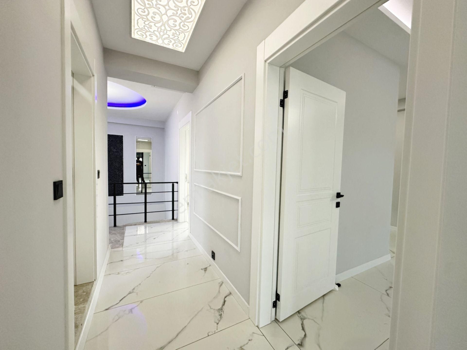 Ayanğlundan Gürede Deniz Tarafında Kusursuz İşçilikli Ayrı Mutfaklı 4+1 Satılık Villa - Görsel 27