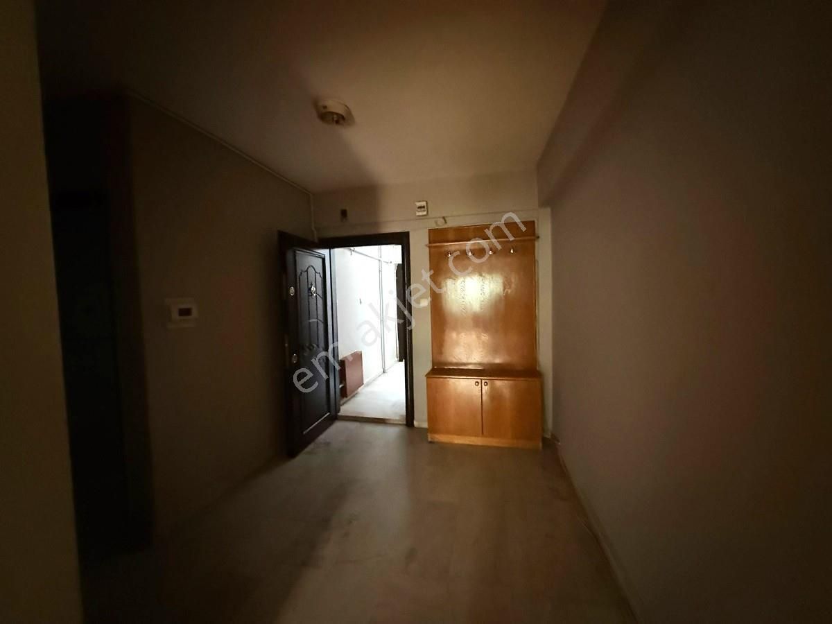 Turyaptan Kozyatağı Minübüs Yoluna Yakın Satılık 2+1 Daire - Görsel 14