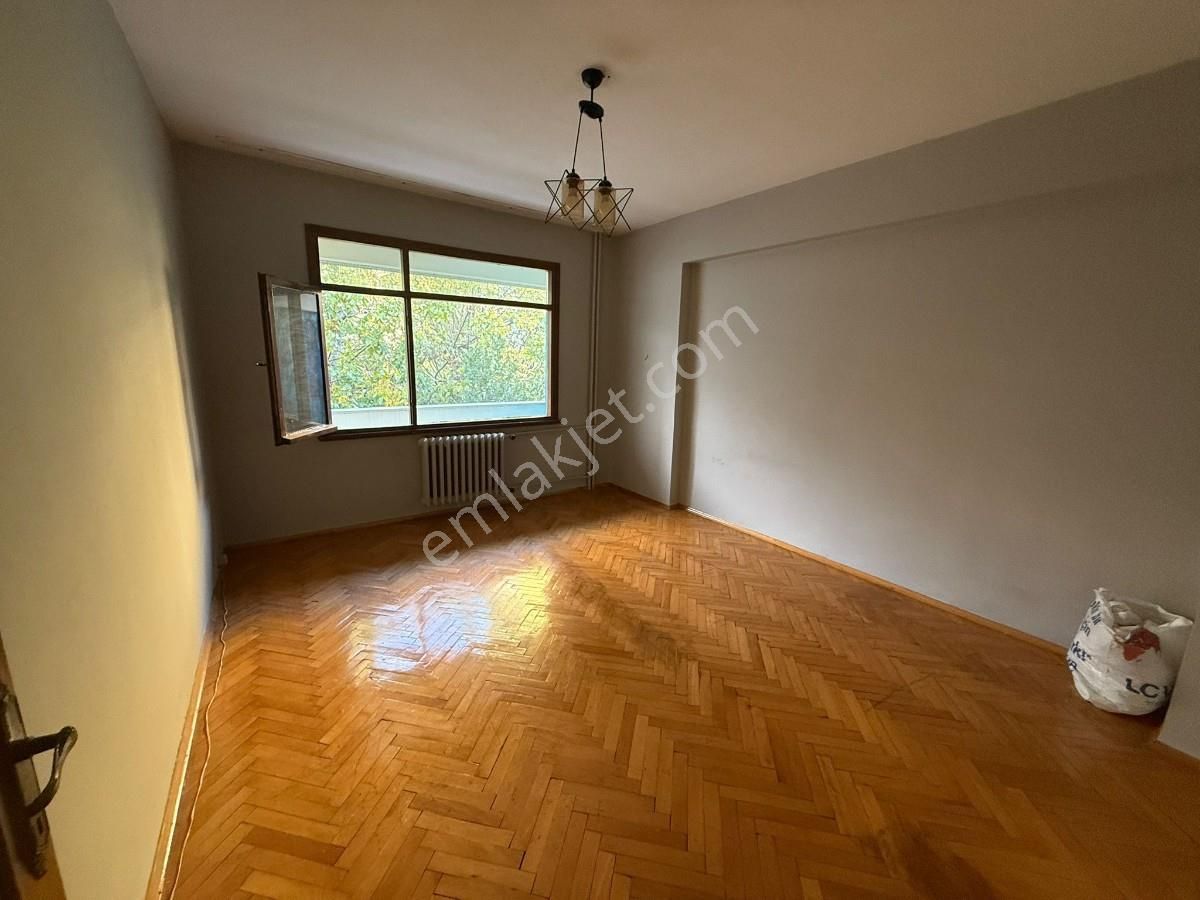 Turyaptan Kozyatağı Minübüs Yoluna Yakın Satılık 2+1 Daire - Görsel 11