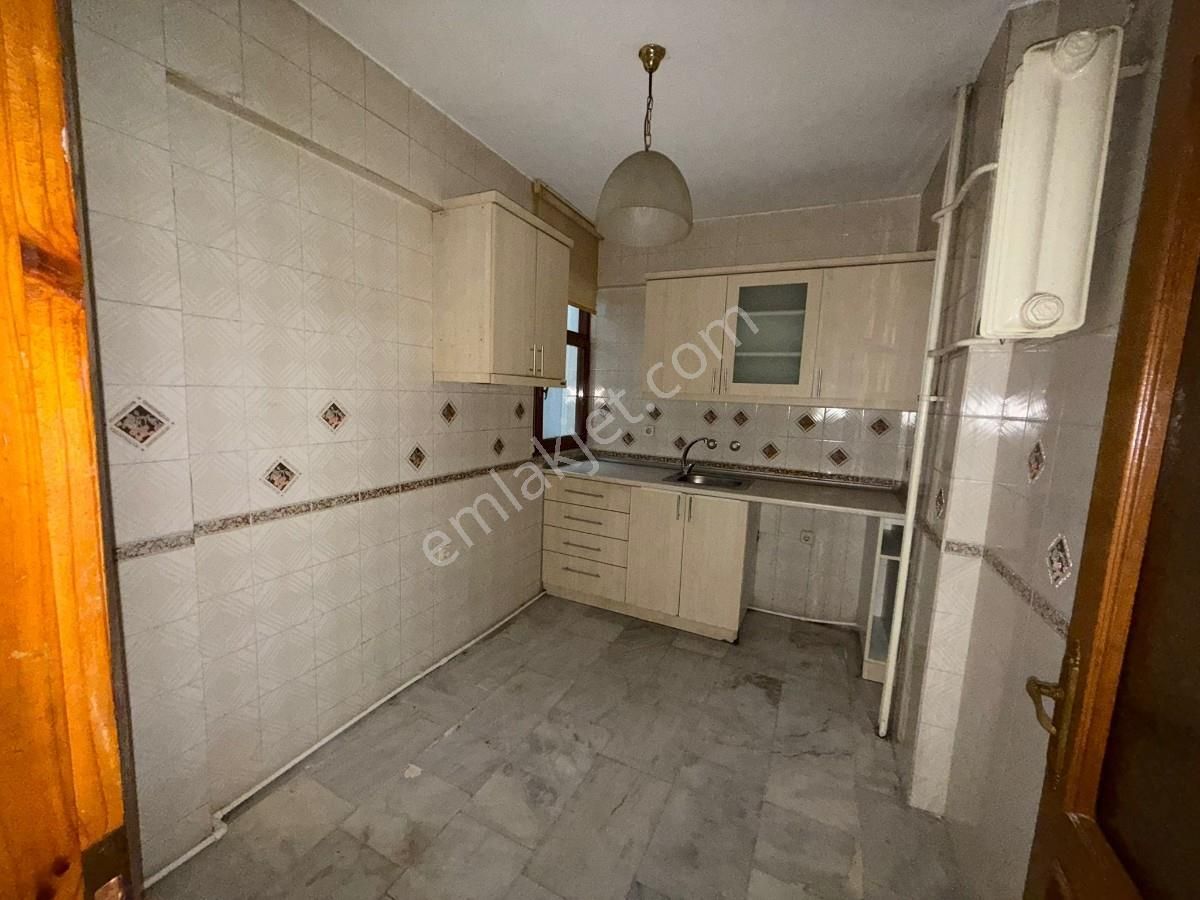 Turyaptan Kozyatağı Minübüs Yoluna Yakın Satılık 2+1 Daire - Görsel 16