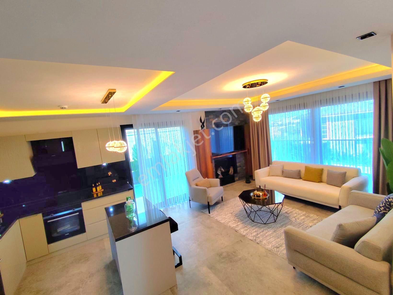 Davutlarda Özel Havuzlu 5+2 Tek Müstakil Bahçeli Sıfır Villa - Görsel 13