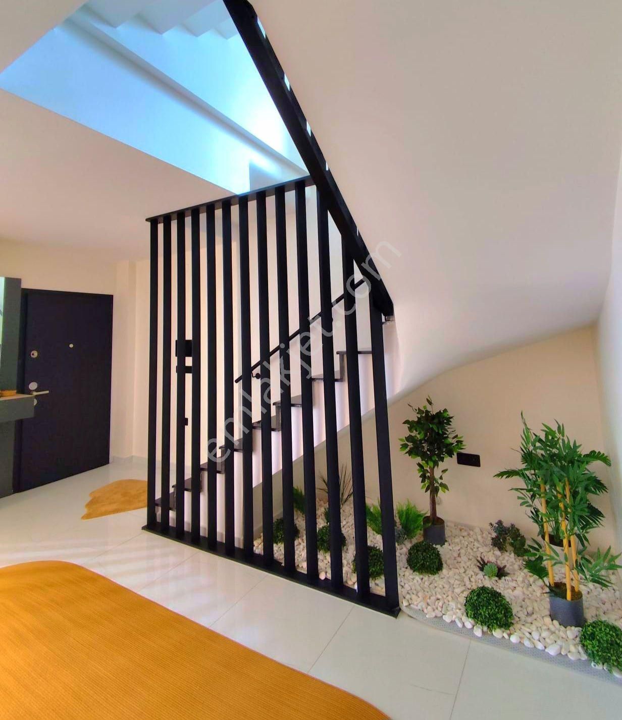 Davutlarda Özel Havuzlu 5+2 Tek Müstakil Bahçeli Sıfır Villa - Görsel 12