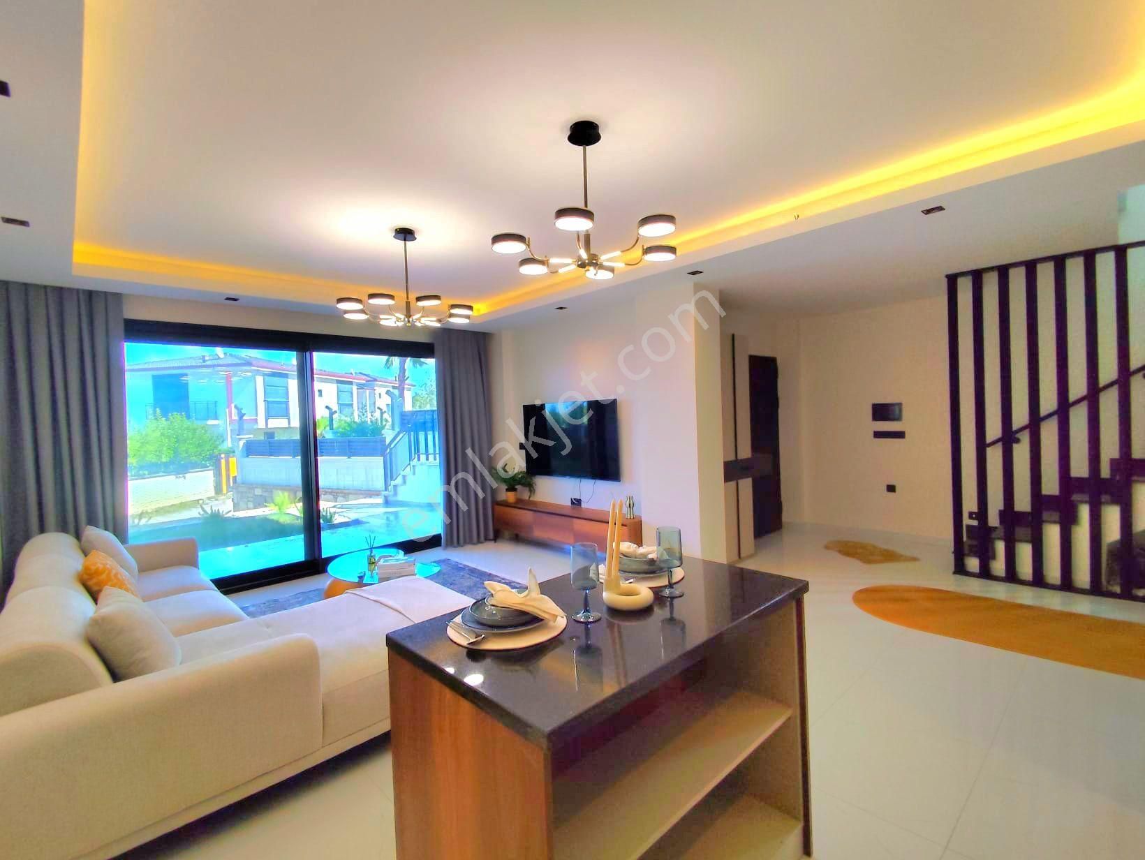 Davutlarda Özel Havuzlu 5+2 Tek Müstakil Bahçeli Sıfır Villa - Görsel 9