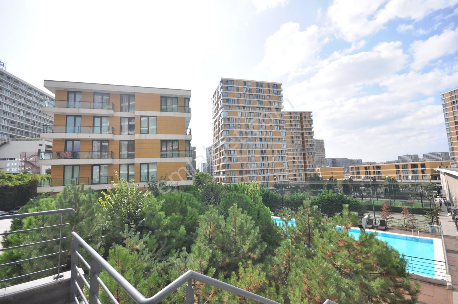 Pyramıd'den İstwest Projesi B-blok Boş Temiz (66m2) 1+1 Daire - Görsel 17