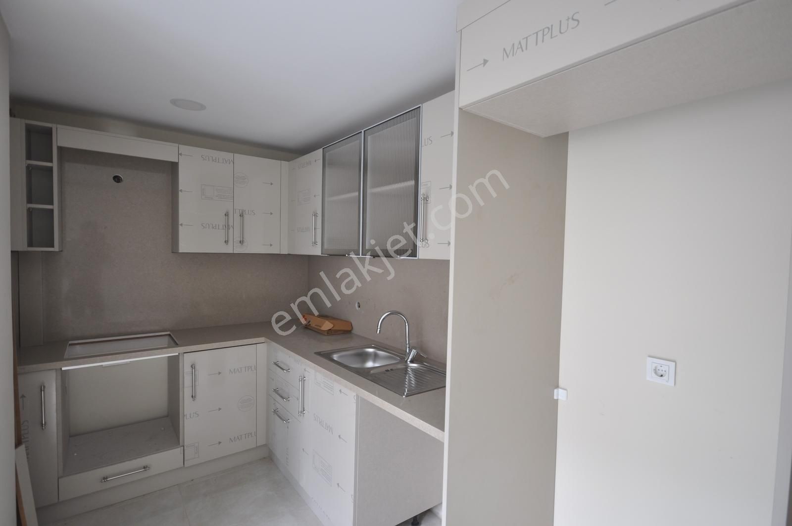 Pyramıd'den Bahçelievler Merkez Mehmetçik Sk Sıfır 3+1 Lüx Daire - Görsel 10