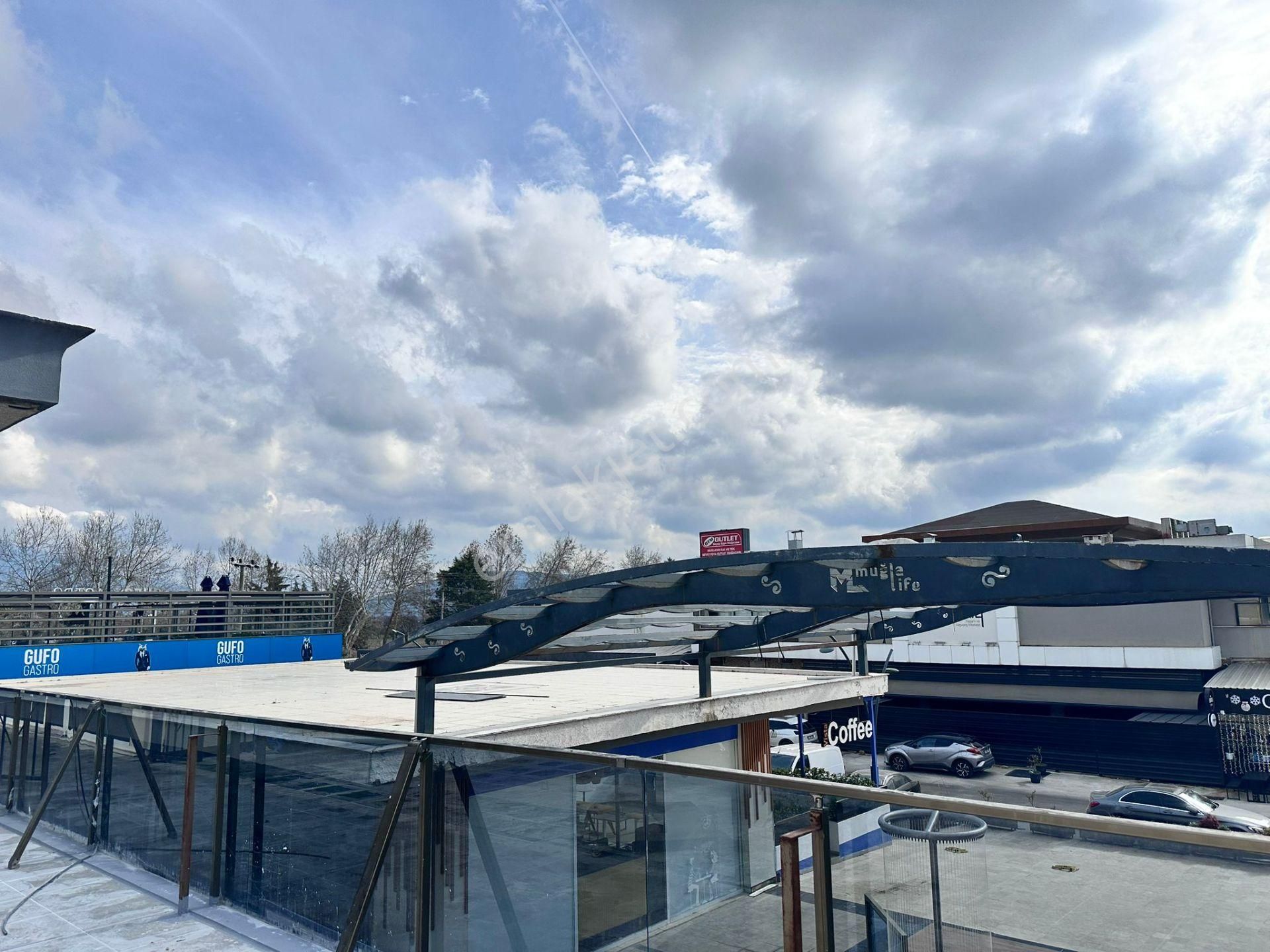 Sanayi Karşısı Avm İçinde Yatırımlık Dükkan - Görsel 15