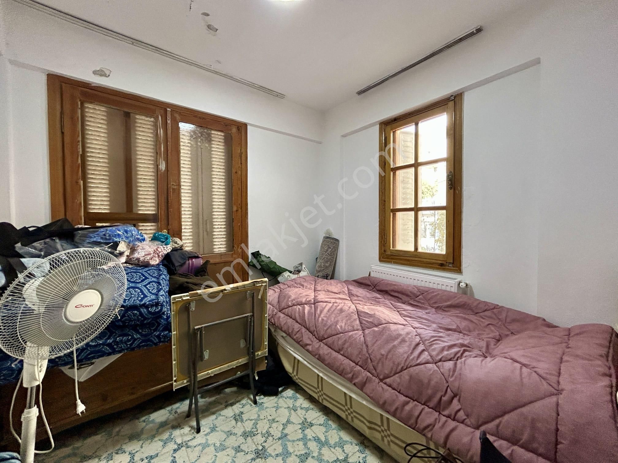 Merkezi Konumda Deniz Manzaralı Fırsat Villa - Görsel 23