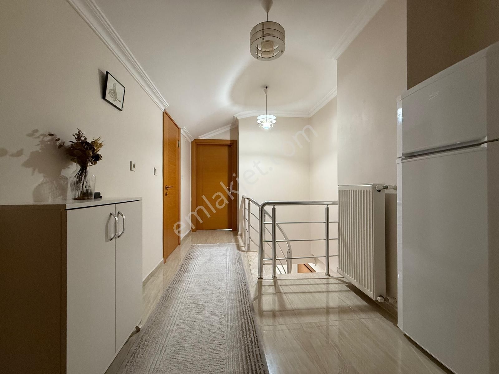 Bahçelievler Merkez'de 9 Yıllık Binada 3+2 Ön Cephe Dubleks - Görsel 21