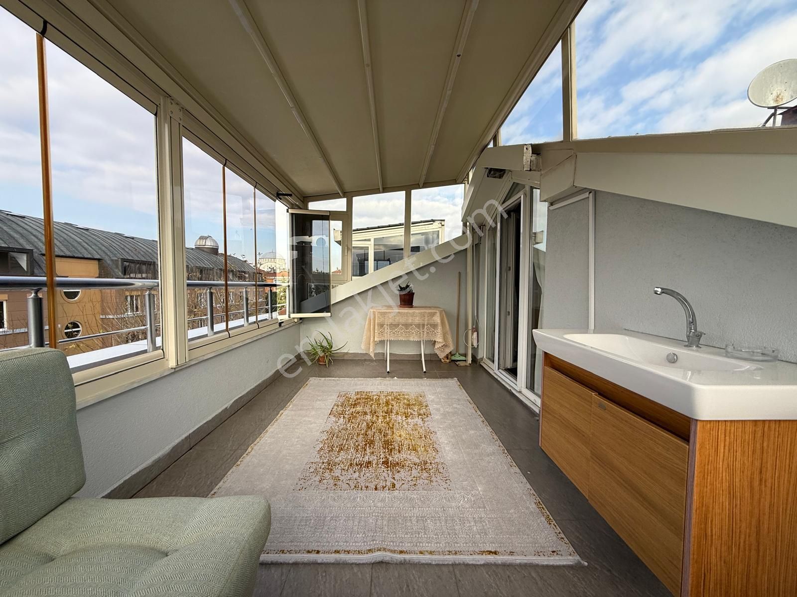 Bahçelievler Merkez'de 9 Yıllık Binada 3+2 Ön Cephe Dubleks - Görsel 26