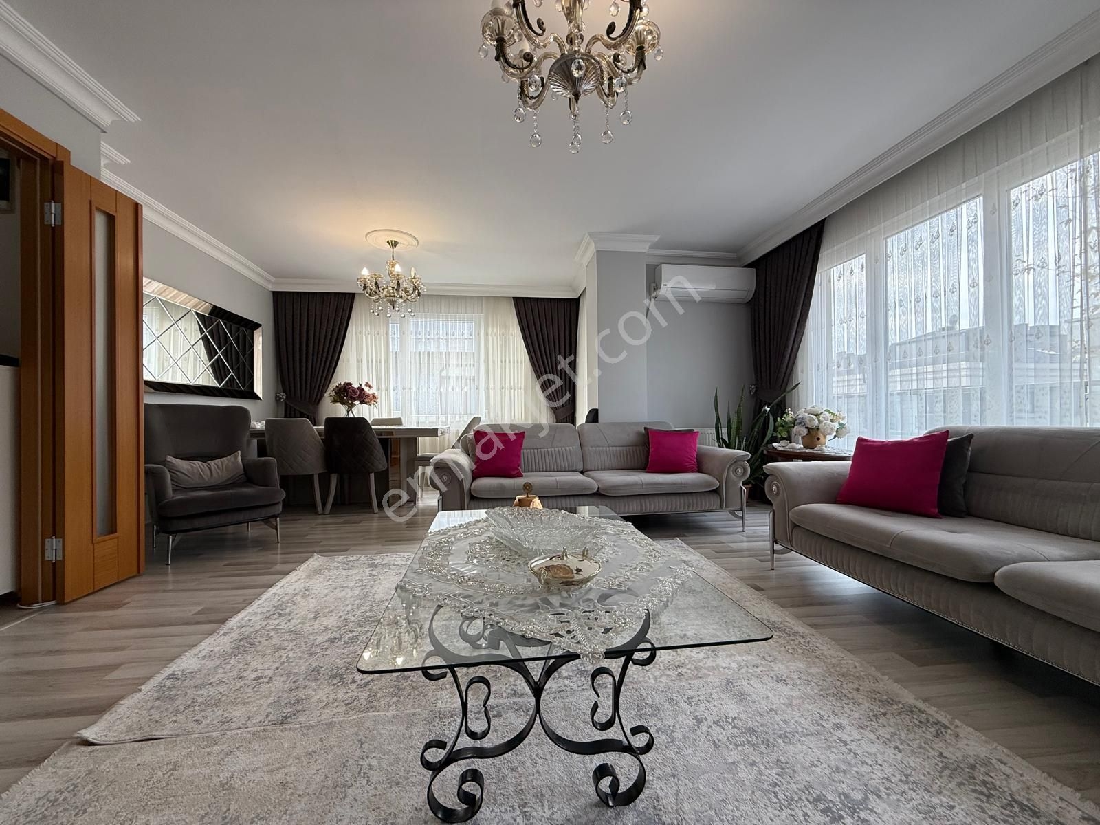 Bahçelievler Merkez'de 9 Yıllık Binada 3+2 Ön Cephe Dubleks - Görsel 2