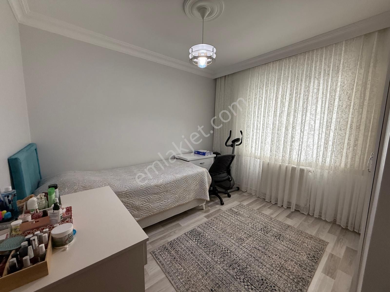 Bahçelievler Merkez'de 9 Yıllık Binada 3+2 Ön Cephe Dubleks - Görsel 11