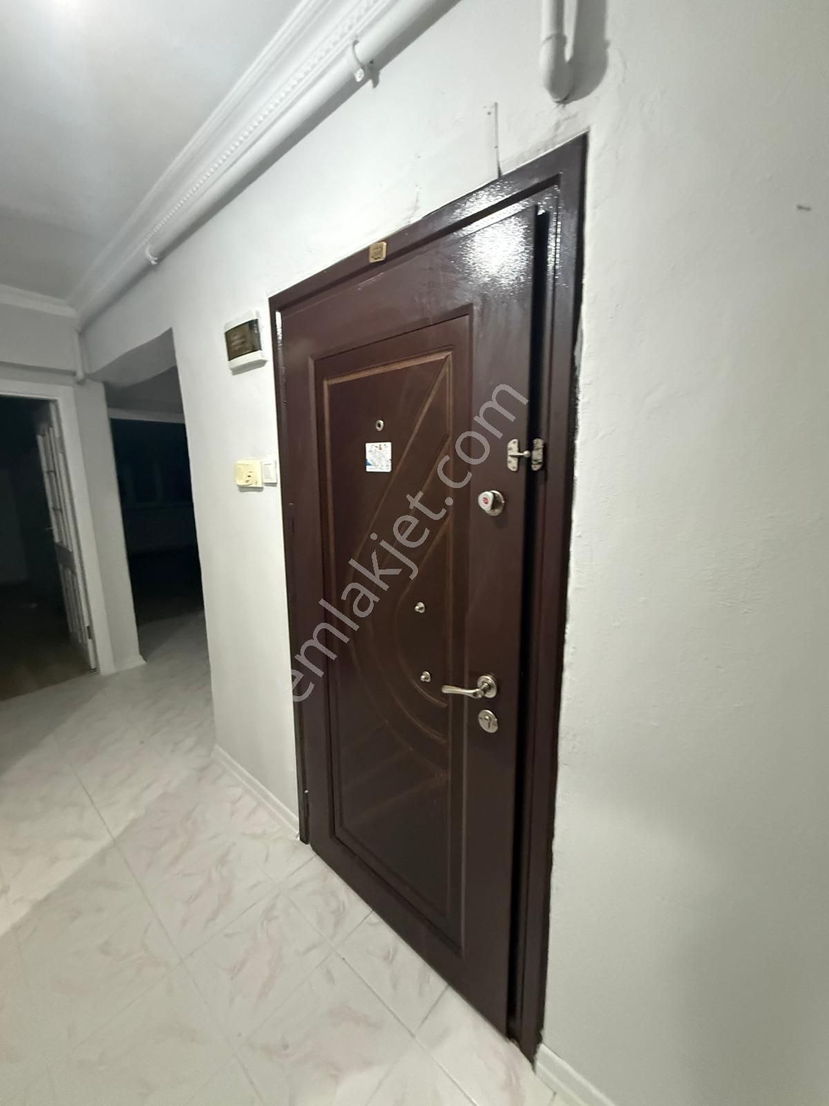 Hacıseyfettinde 3+1 Kiralık Daire - Görsel 2