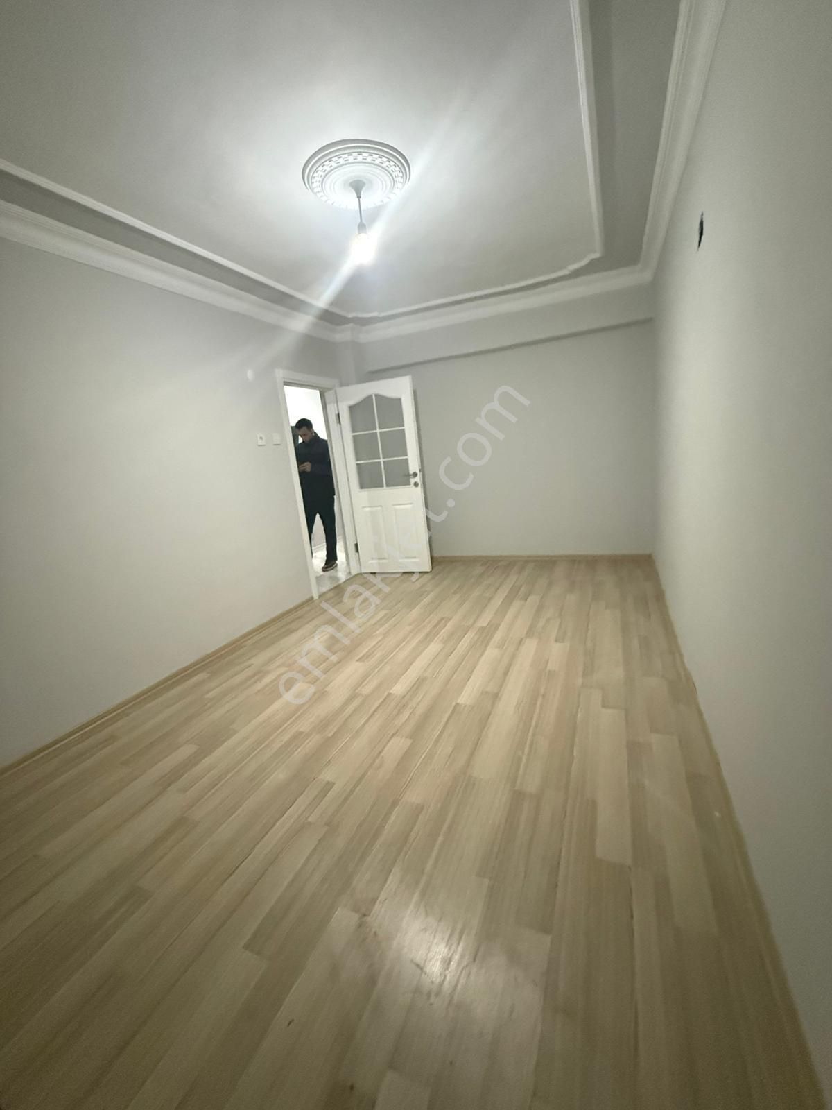 Hacıseyfettinde 3+1 Kiralık Daire - Görsel 4