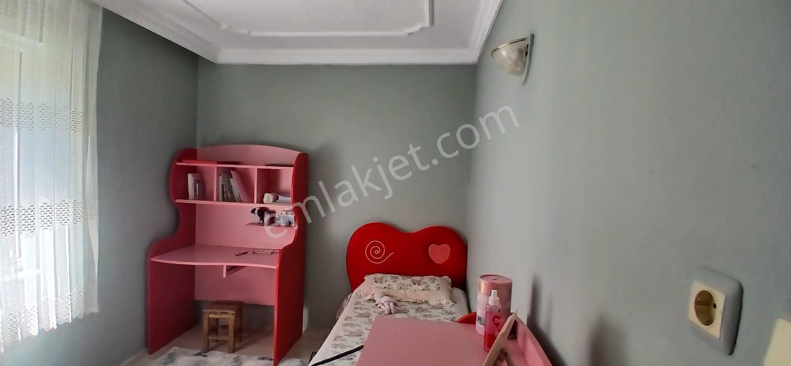 Aydın Nazilli Yeni Mahallede Satılık 2katlı Bina - Görsel 8