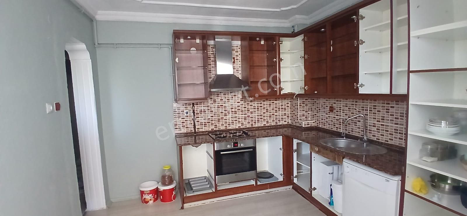 Aydın Nazilli Yeni Mahallede Satılık 2katlı Bina - Görsel 16