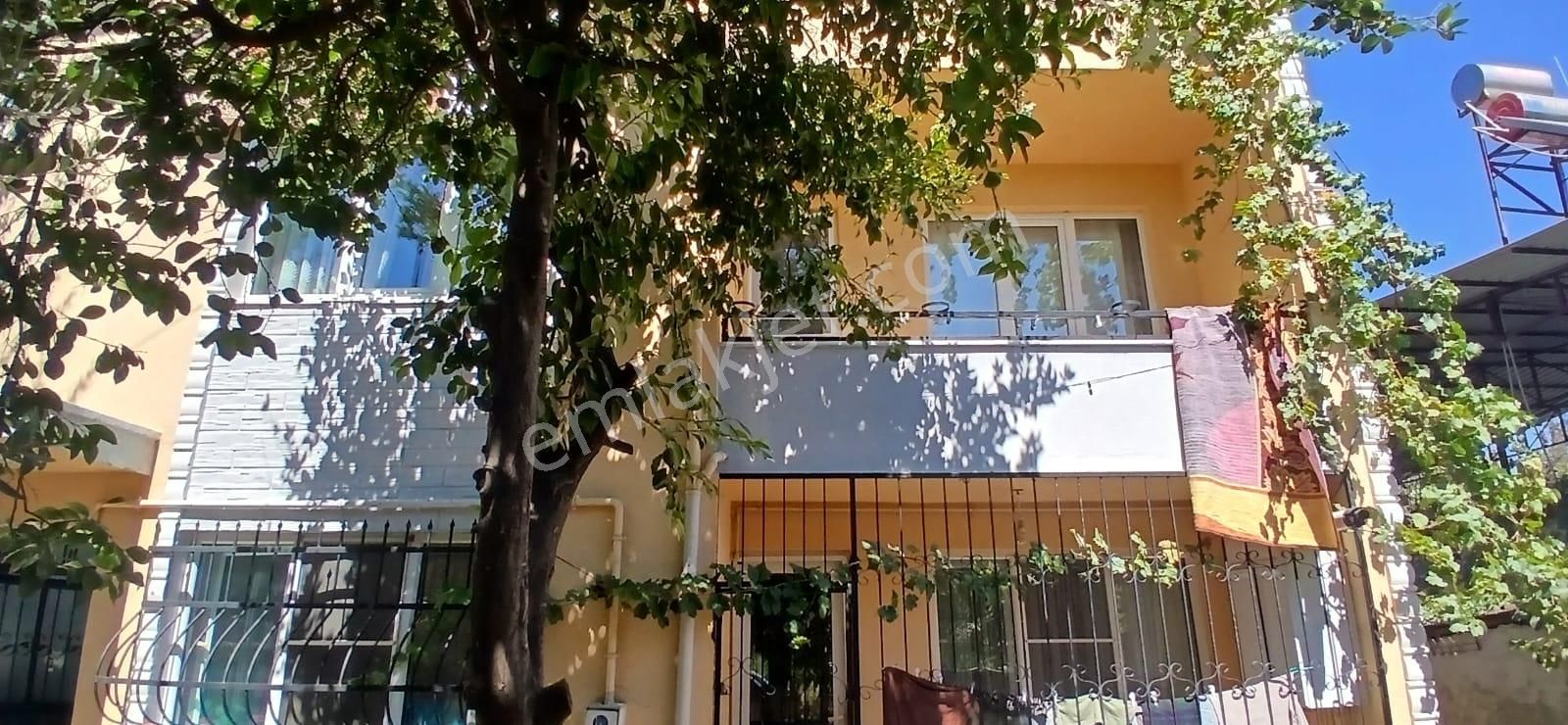 Aydın Nazilli Yeni Mahallede Satılık 2katlı Bina