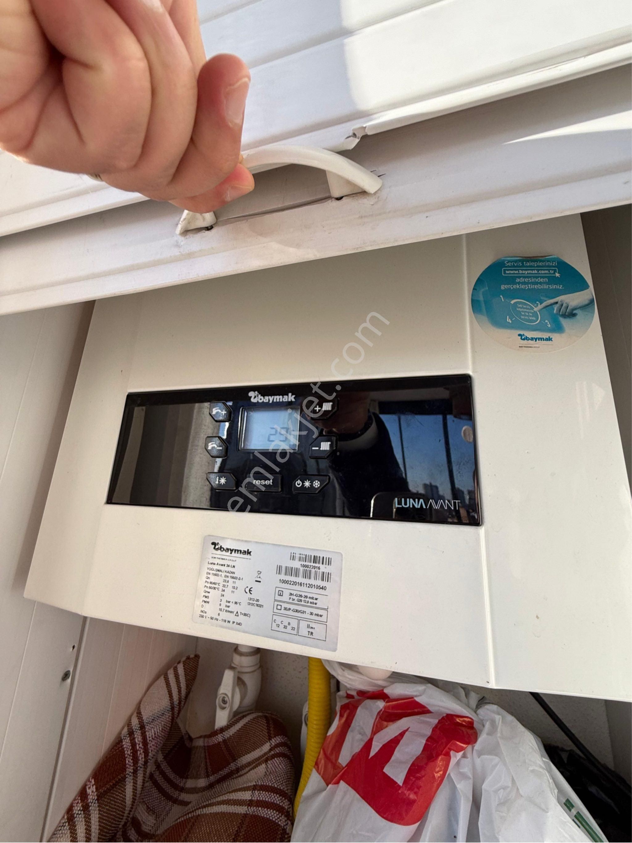 Tellidere'de/metroya Yakın/3 Yaş/3+1/k.mutfak/ç.banyo/iskanlı !! - Görsel 14