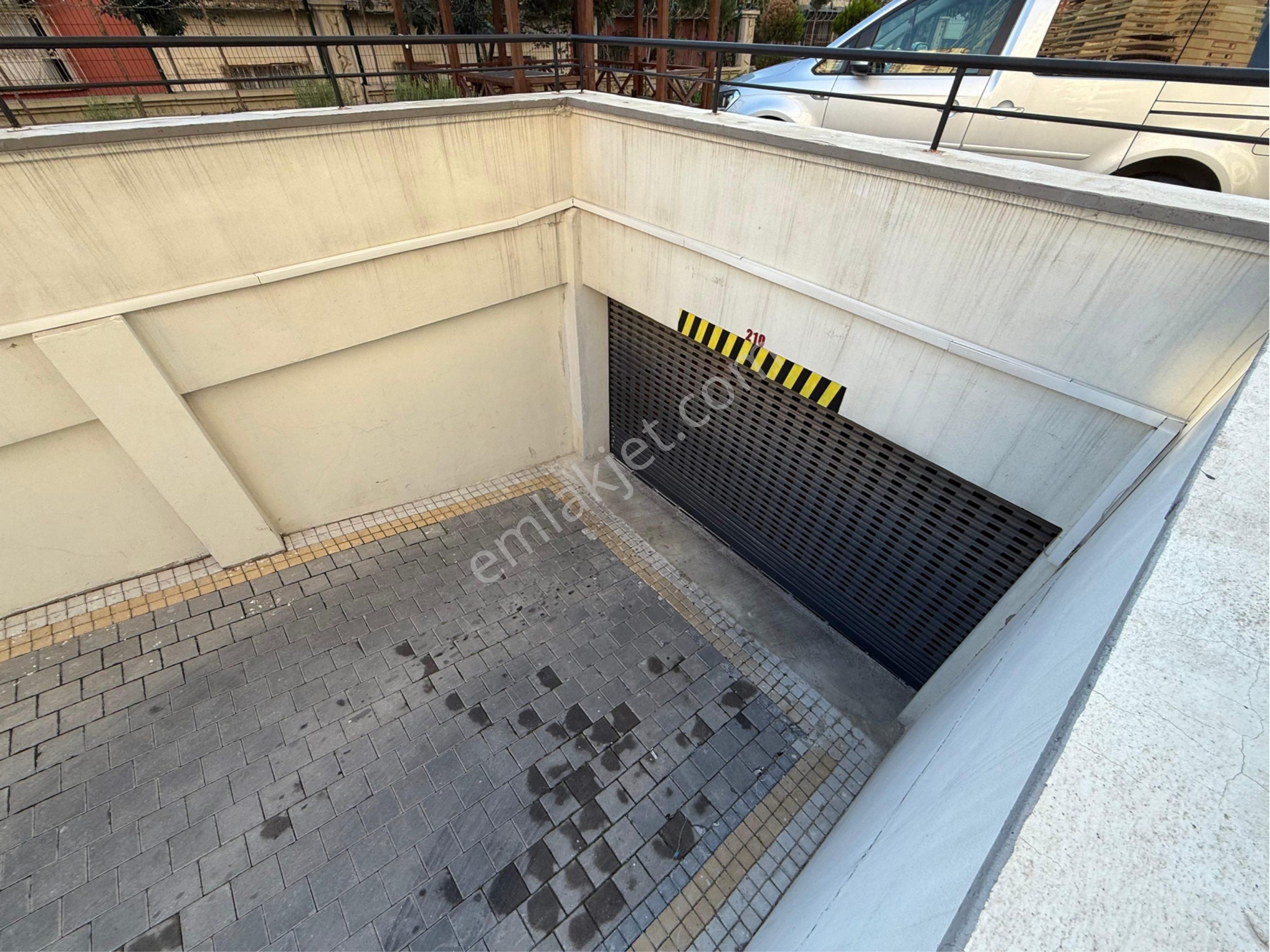 Tellidere'de/metroya Yakın/3 Yaş/3+1/k.mutfak/ç.banyo/iskanlı !! - Görsel 33