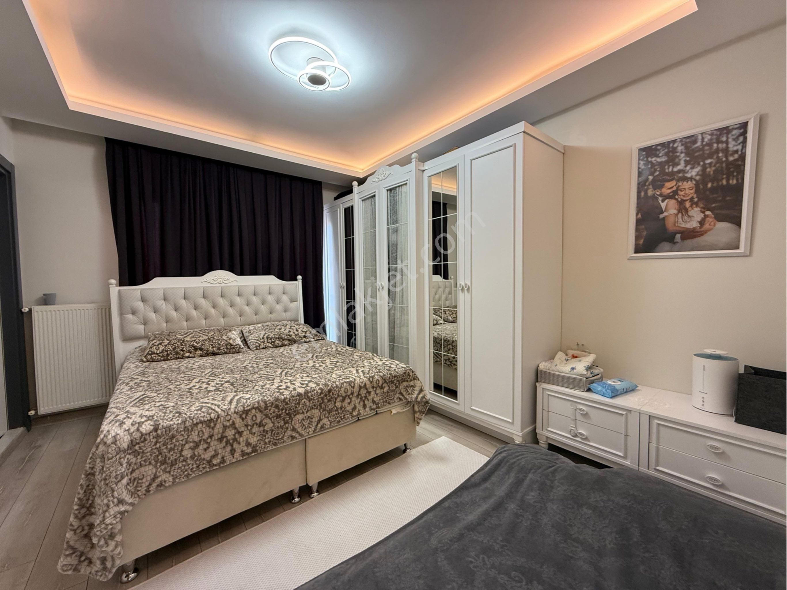 Tellidere'de/metroya Yakın/3 Yaş/3+1/k.mutfak/ç.banyo/iskanlı !! - Görsel 21