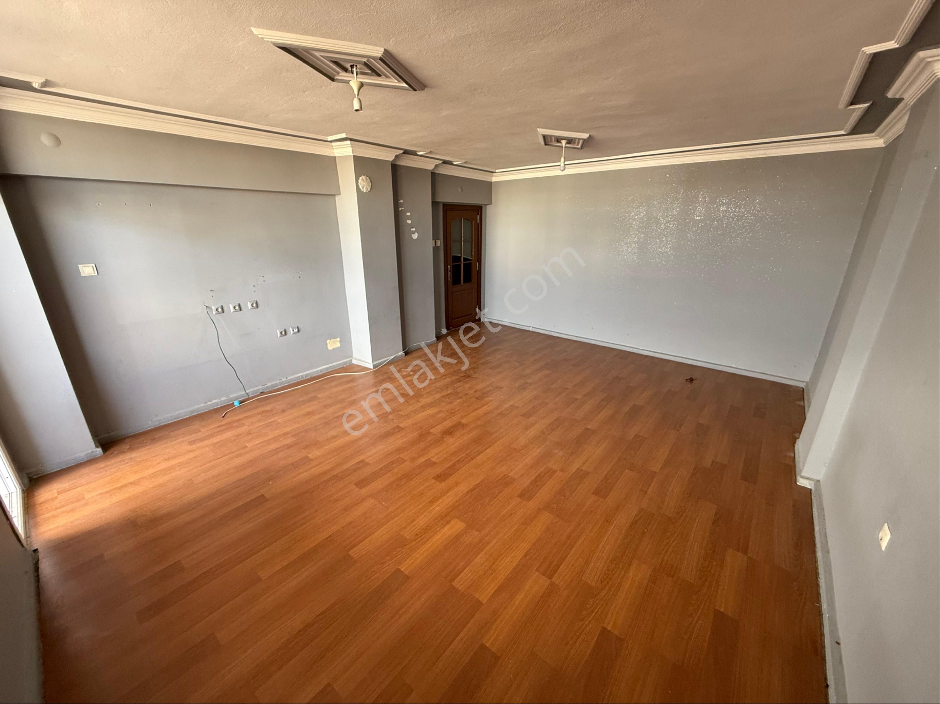 İz’den Adana’nın En Uygun 2+1 Fırsat Dairesi - Görsel 14