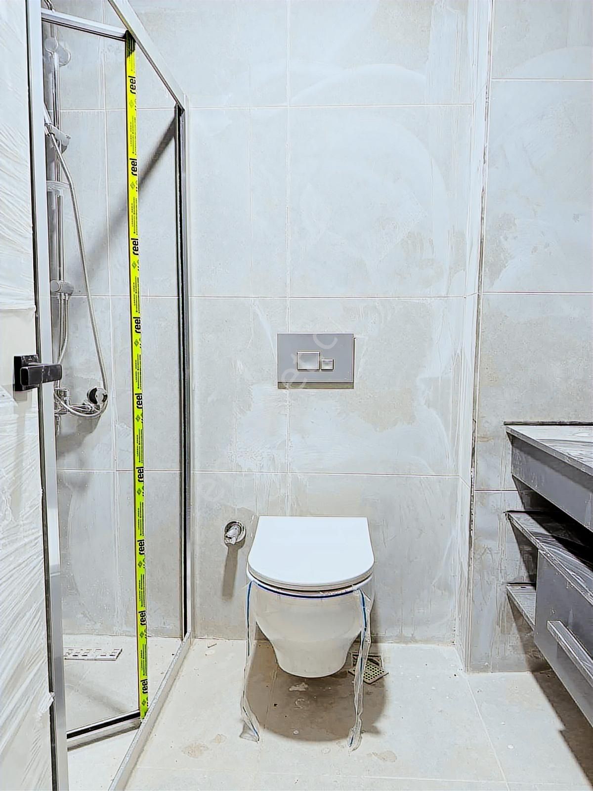 23 Nisan Mah.de Kapalı Otoparklı Sıfırı Lüks 1+1 Kiralık Daire - Görsel 18
